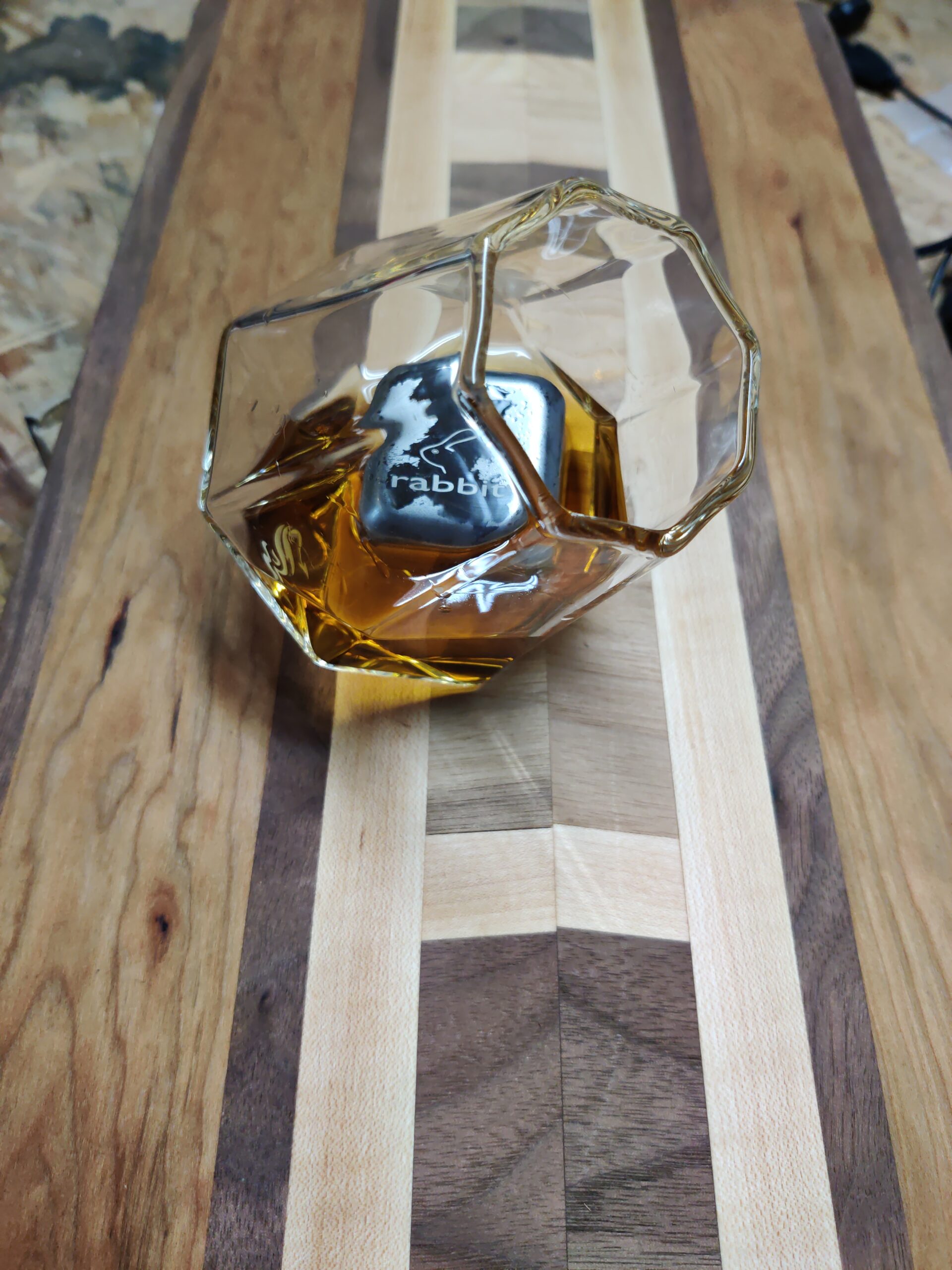 Rabbit Jumbo Chilling Stones - Premium Stainless Steel Whiskey Rocks for Chilling Fine Spirits and Beverages, Reusable Drink Cooling Stones with Storage Case customer photo 1