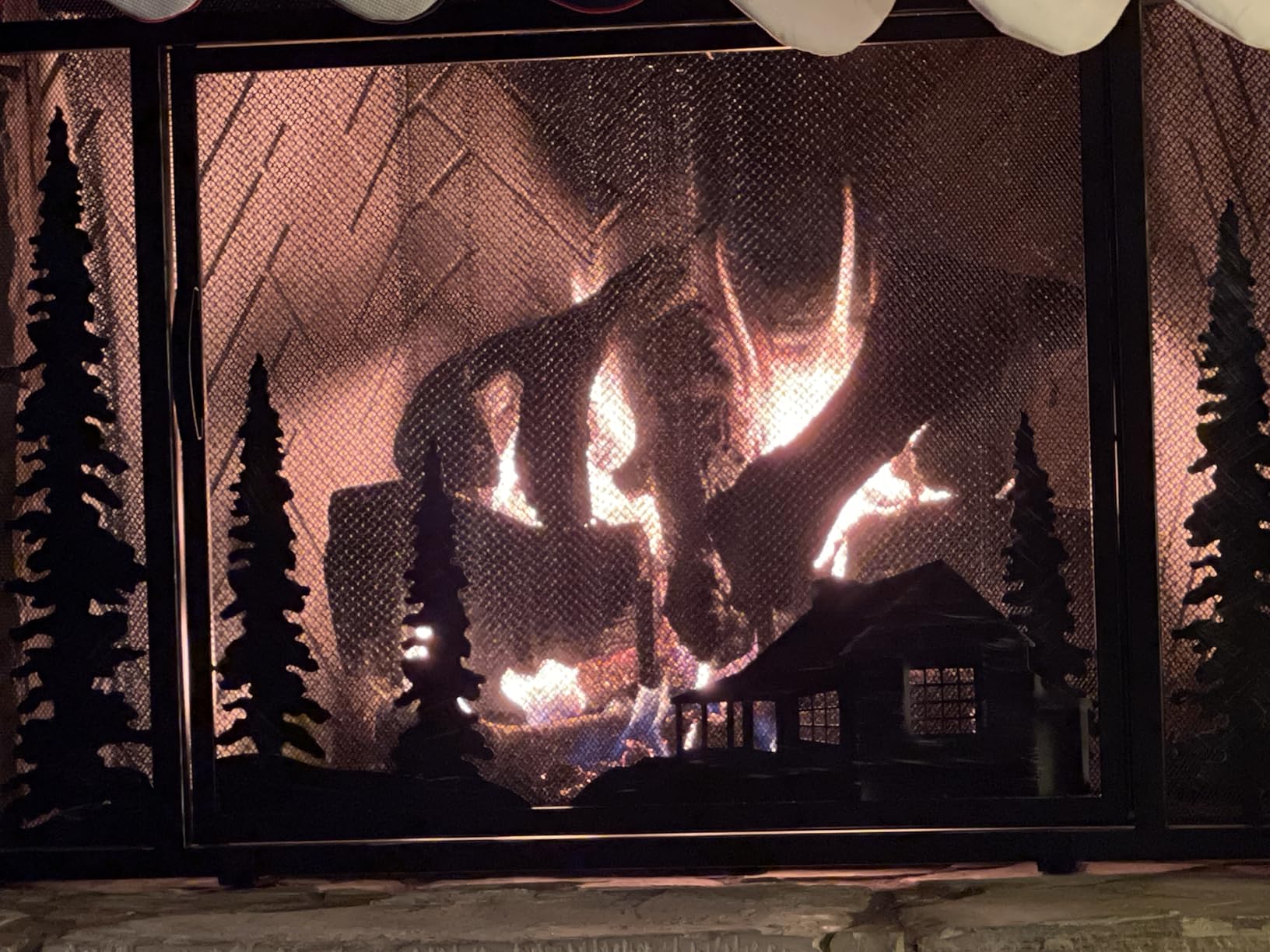 Plow & Hearth Metal Fireplace Screen Cabin Black | 44