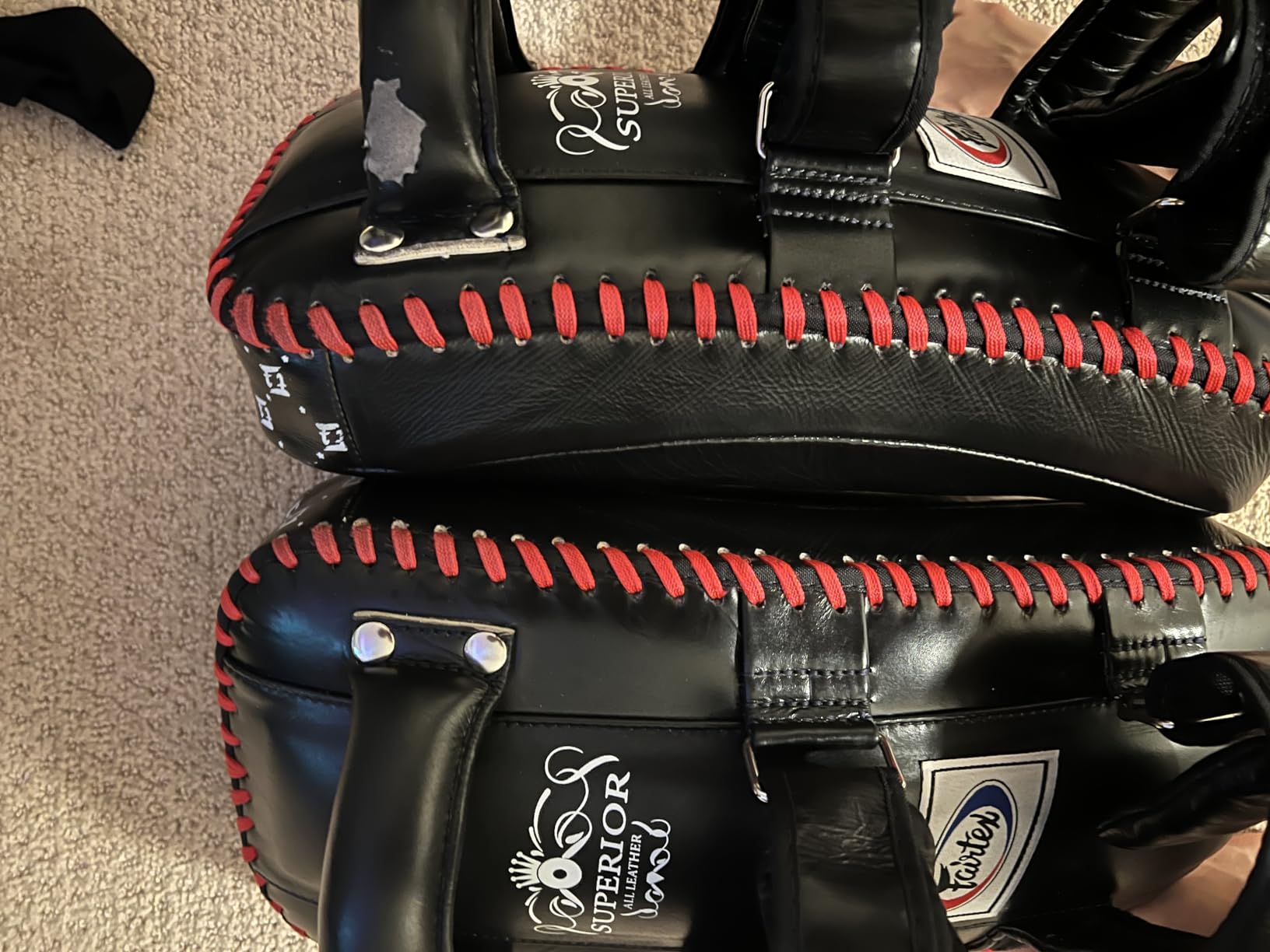 Fairtex KPLS2 Muay Thai Kick Pads, Genuine Leather Curved Boxing Shield customer photo 1
