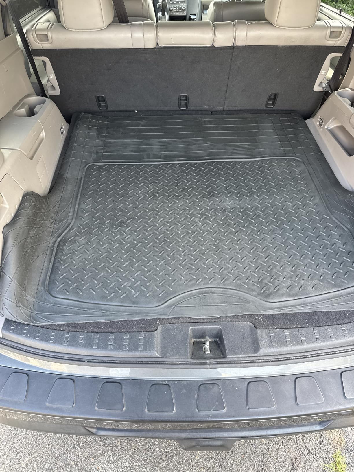 Heavy Duty Cargo Liner Floor Mat-All Weather Trunk Protection, Trimmable to Fit & Durable HD Rubber Protection for Car SUV Sedan Auto customer photo 1