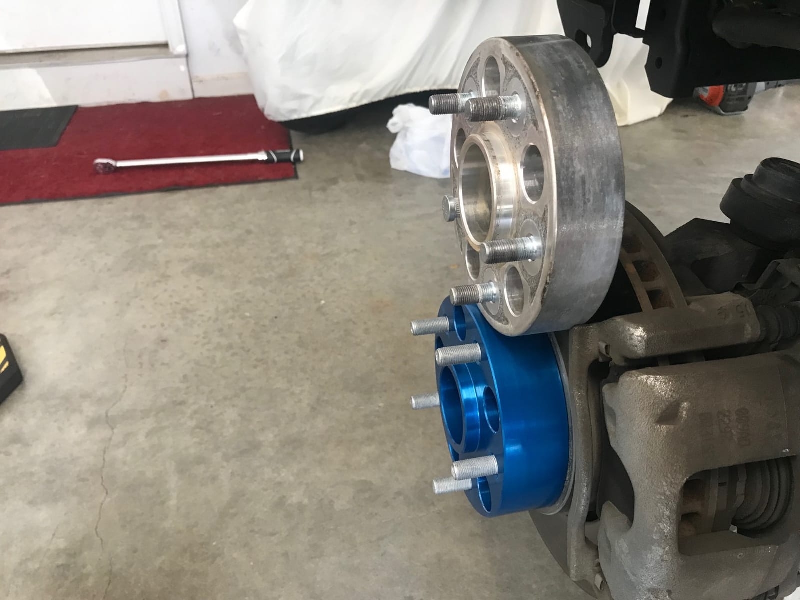 Spidertrax WHS021 Blue Wheel Spacer Kit customer photo 1