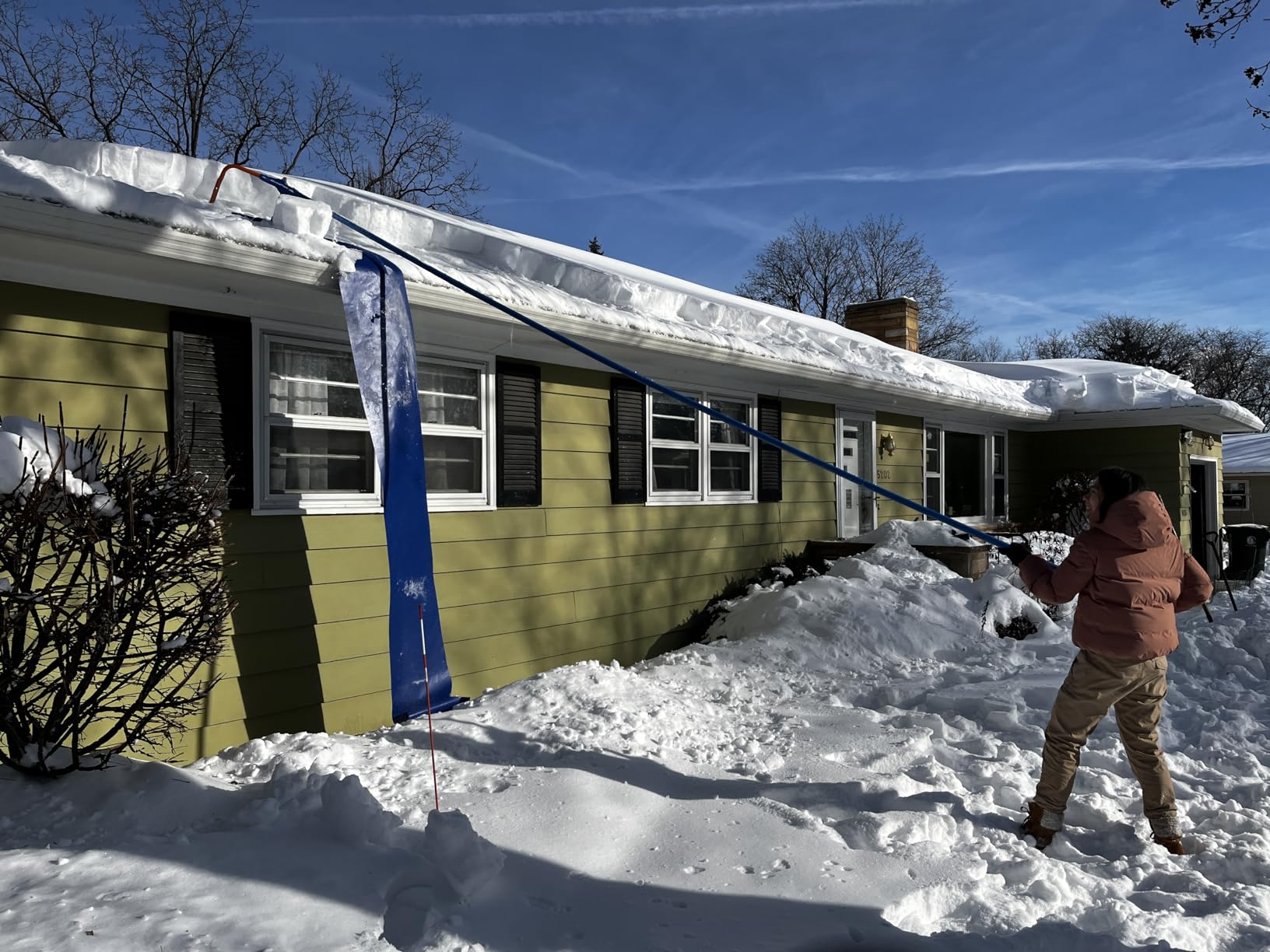 Avalanche! Heavy Duty Roof Snow Rake, Snow Removal, Assembled in USA | 15 1/2 Ft Fiberglass Pole, Heavy-Duty Slide, 3 Inch Wheels for Metal, Tile and Cedar Shake Roofs, AVA750 customer photo 1