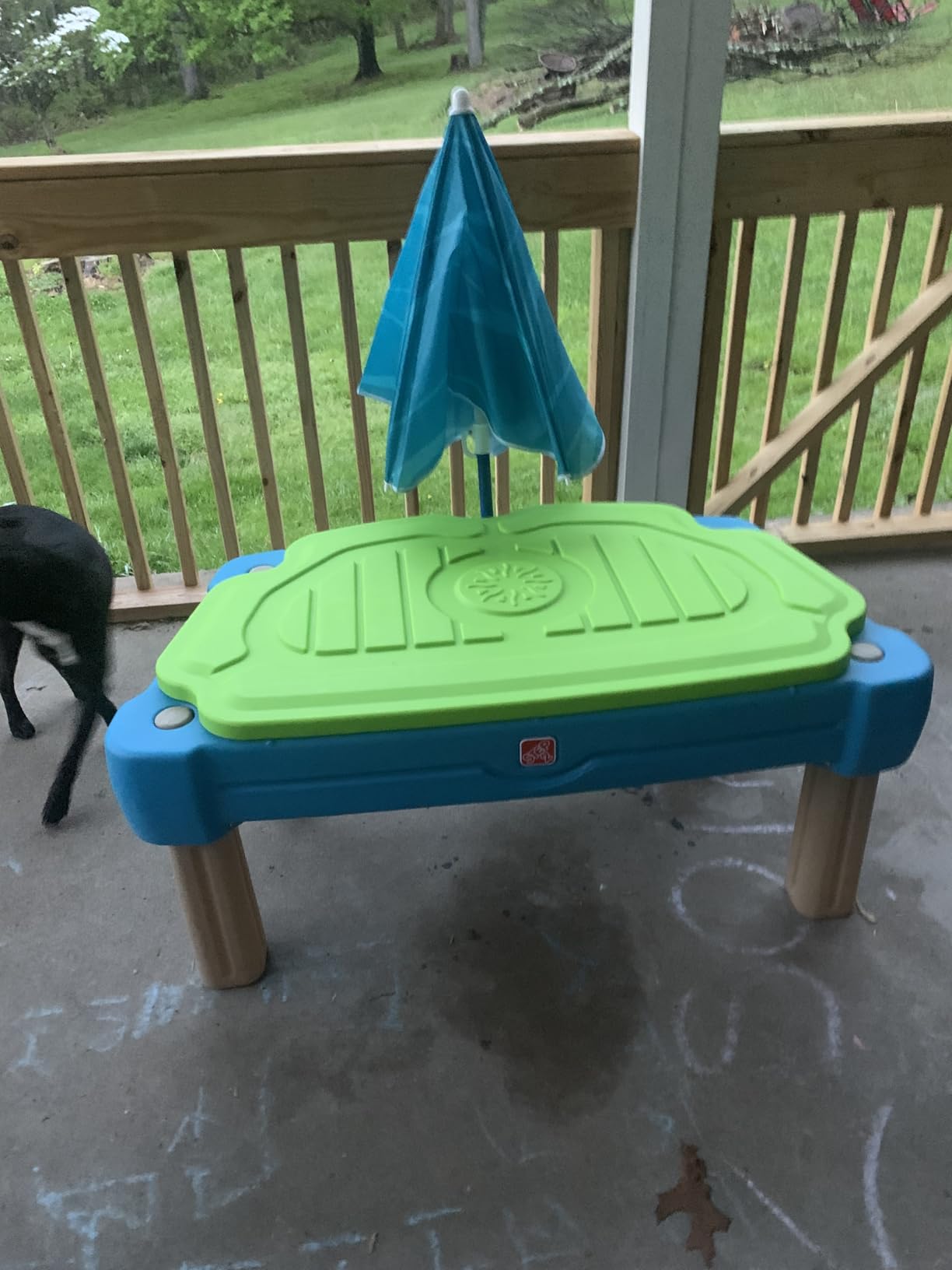 Step2 Cascading Cove Sand and Water Table, Kids Activity Sensory Playset, Comes with Umbrella, Summer Outdoor Toys, 7 Piece Toy Accessories, For Toddlers 1.5+ Years Old customer photo 1