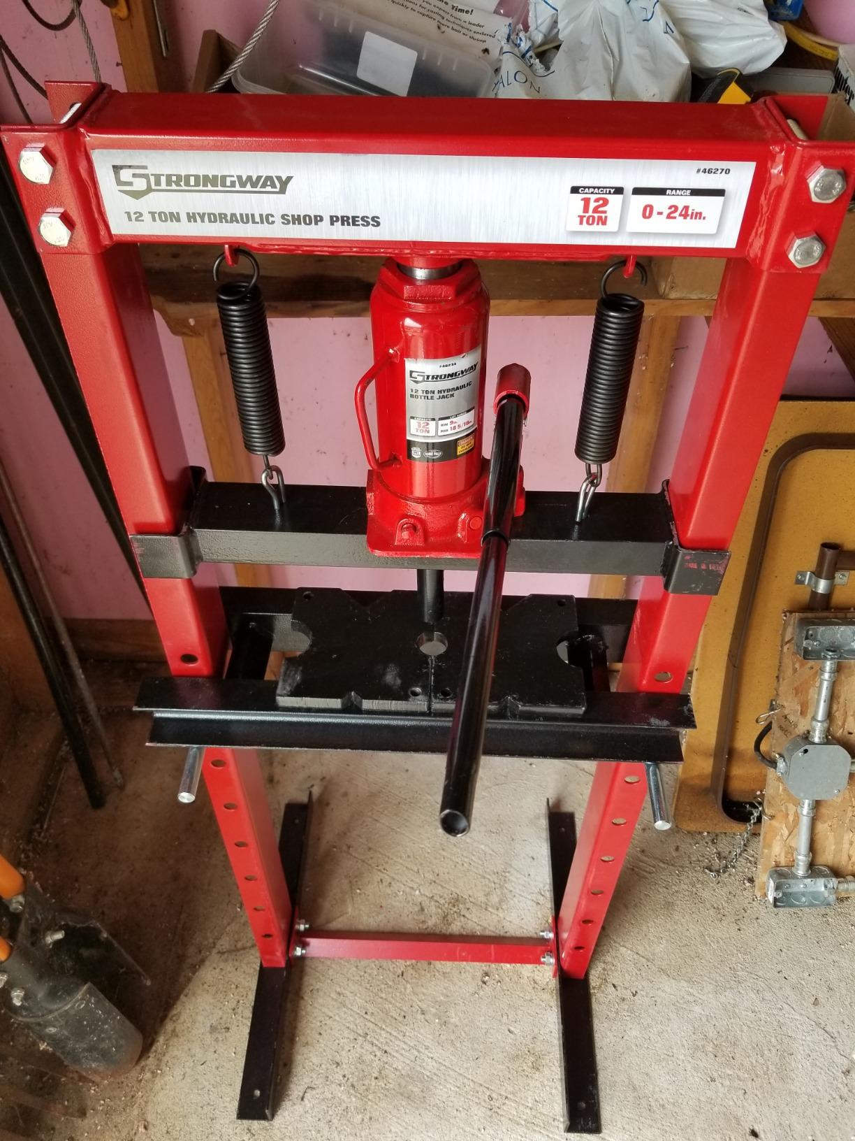 Strongway 12-Ton Hydraulic Shop Press customer photo 1