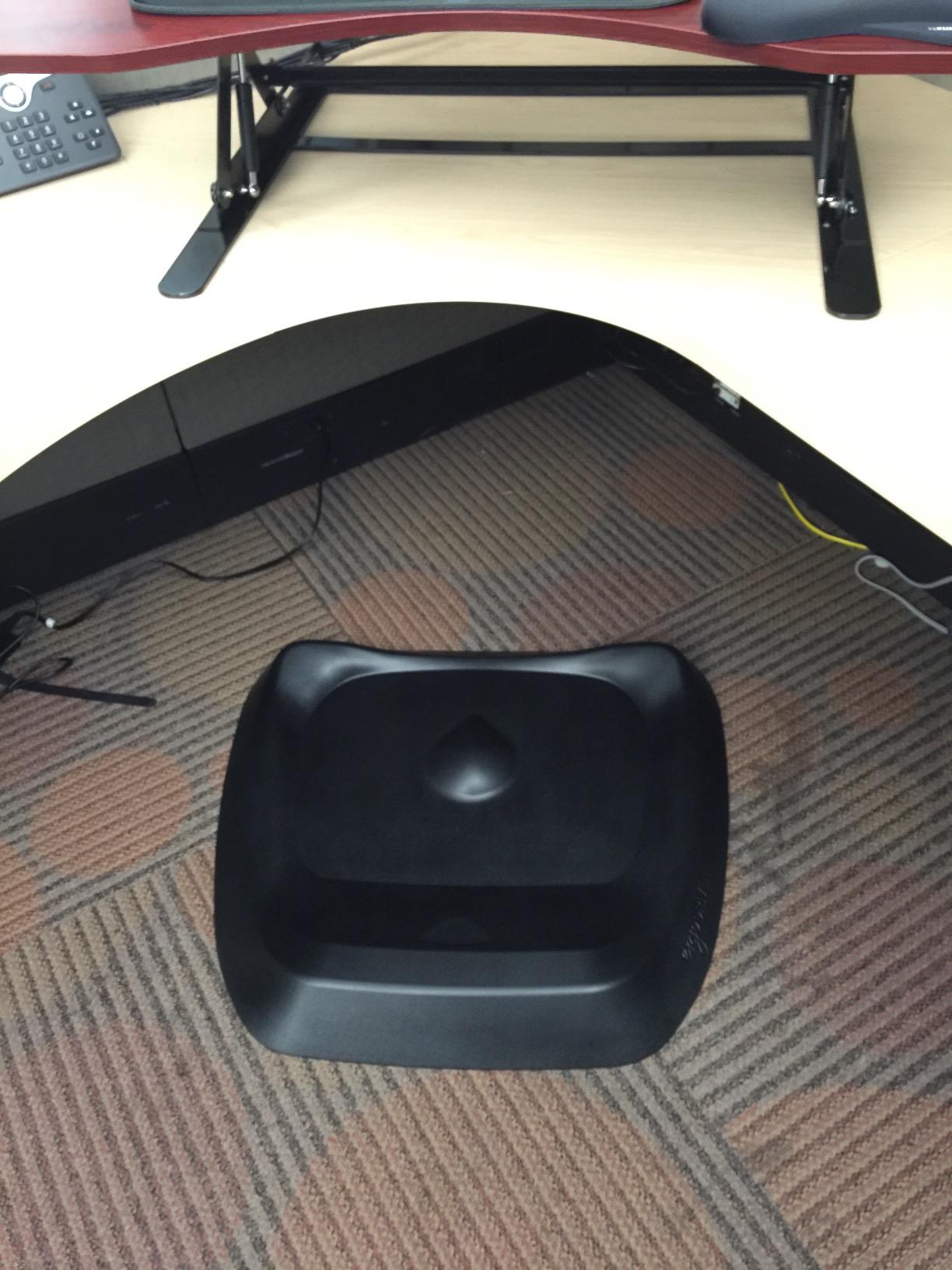 The Standing Desk Mat - Topo by Ergodriven | Premium Not-Flat Anti-Fatigue Standing Desk Mat with Calculated Terrain | Obsidian Black customer photo 1