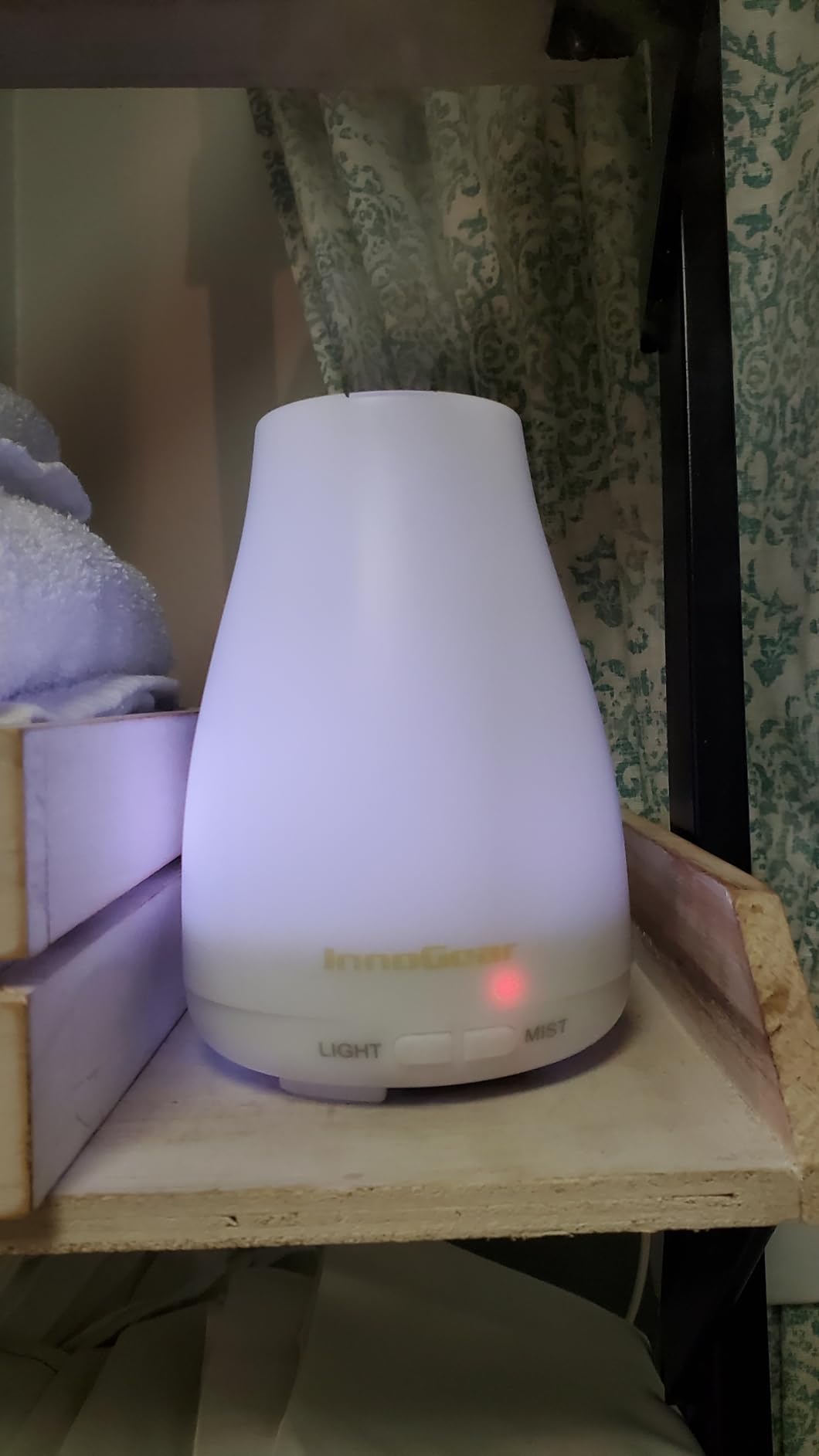 InnoGear Essential Oil Diffuser, Ultrasonic Diffusers for Home Aromatherapy Humidifier for Bedroom Room 7 Colors LED 2 Mist Mode Auto Off, Basic White customer photo 2