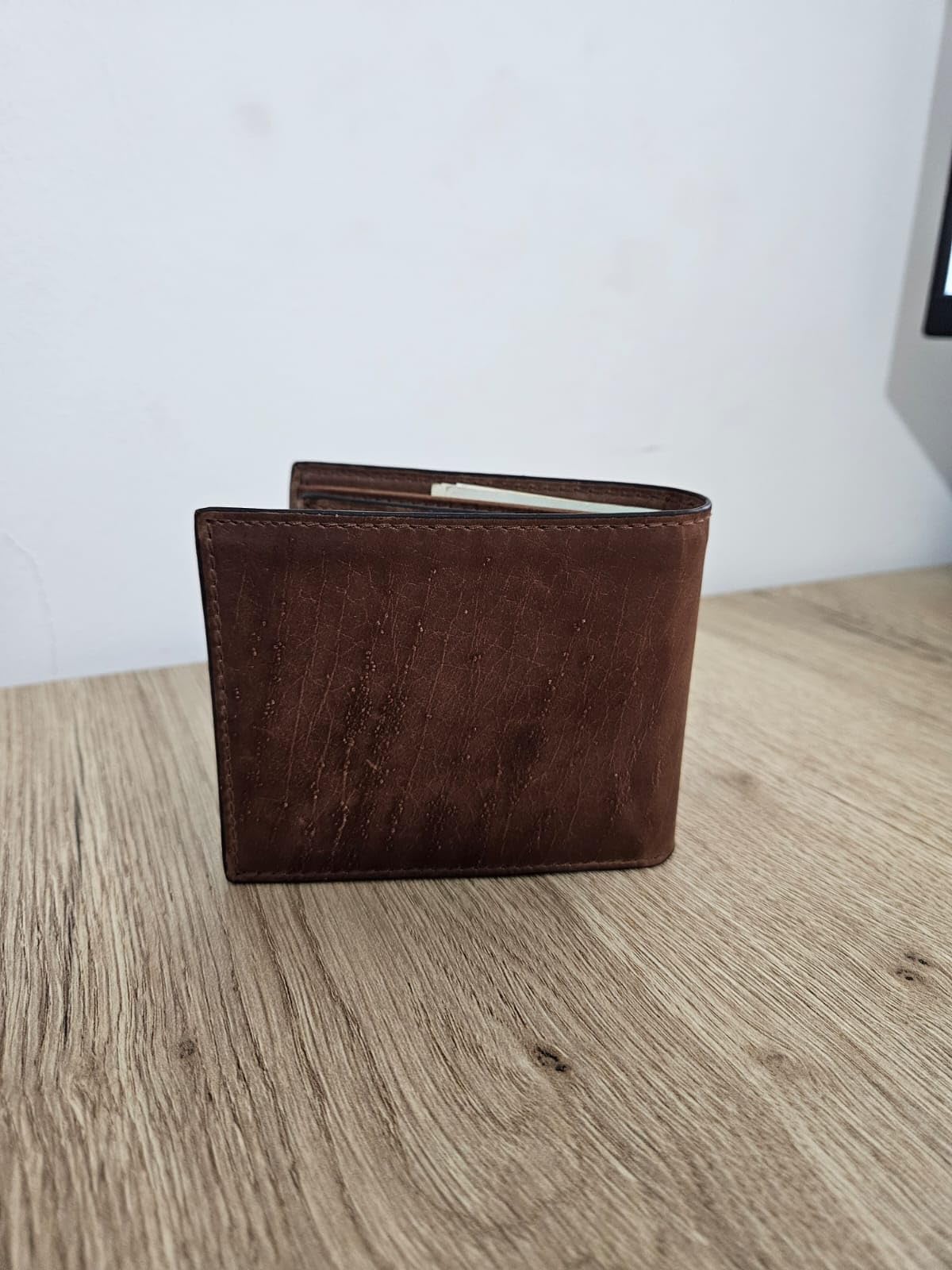 Fossil Men's Wallet, Derrick Leather RFID-Blocking Wallet, Bifold with Flip ID, Brown customer photo 2