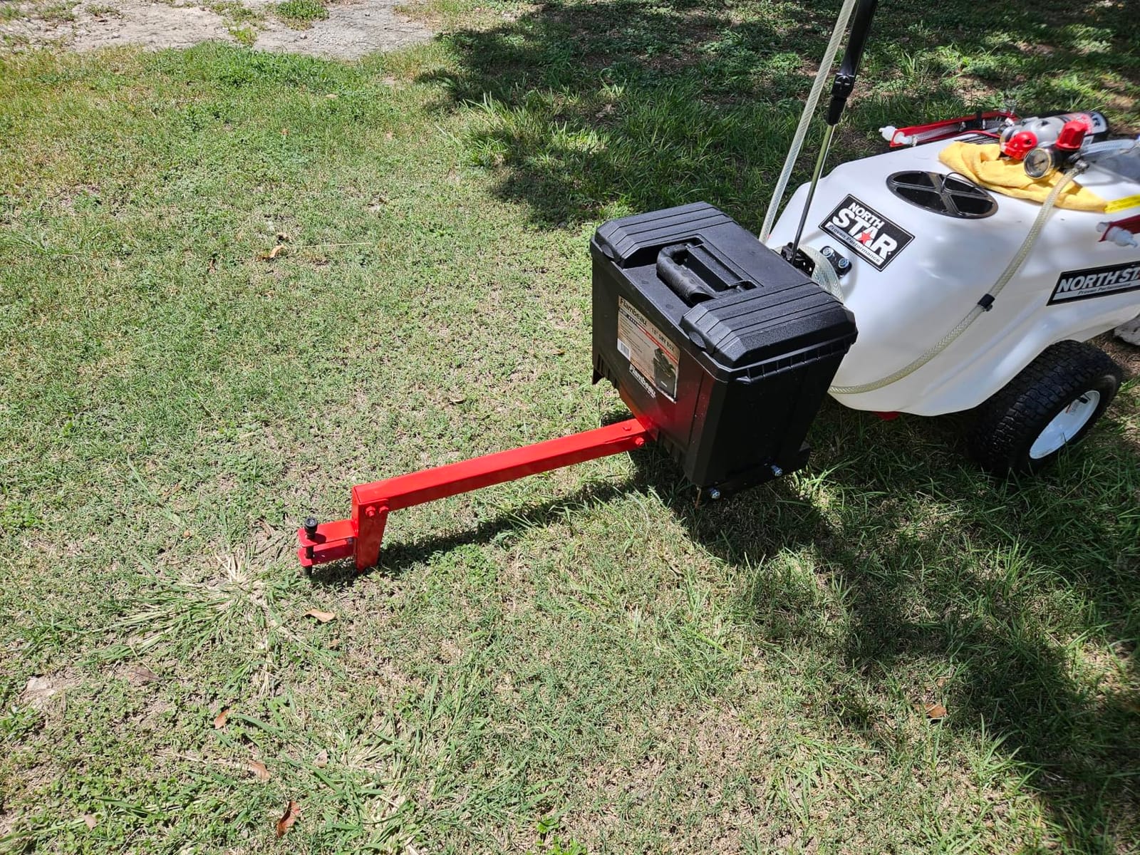 NorthStar 31-Gallon Tow-Behind Boom/Spot Sprayer, 2.2 GPM, 12V, 70 PSI customer photo 1