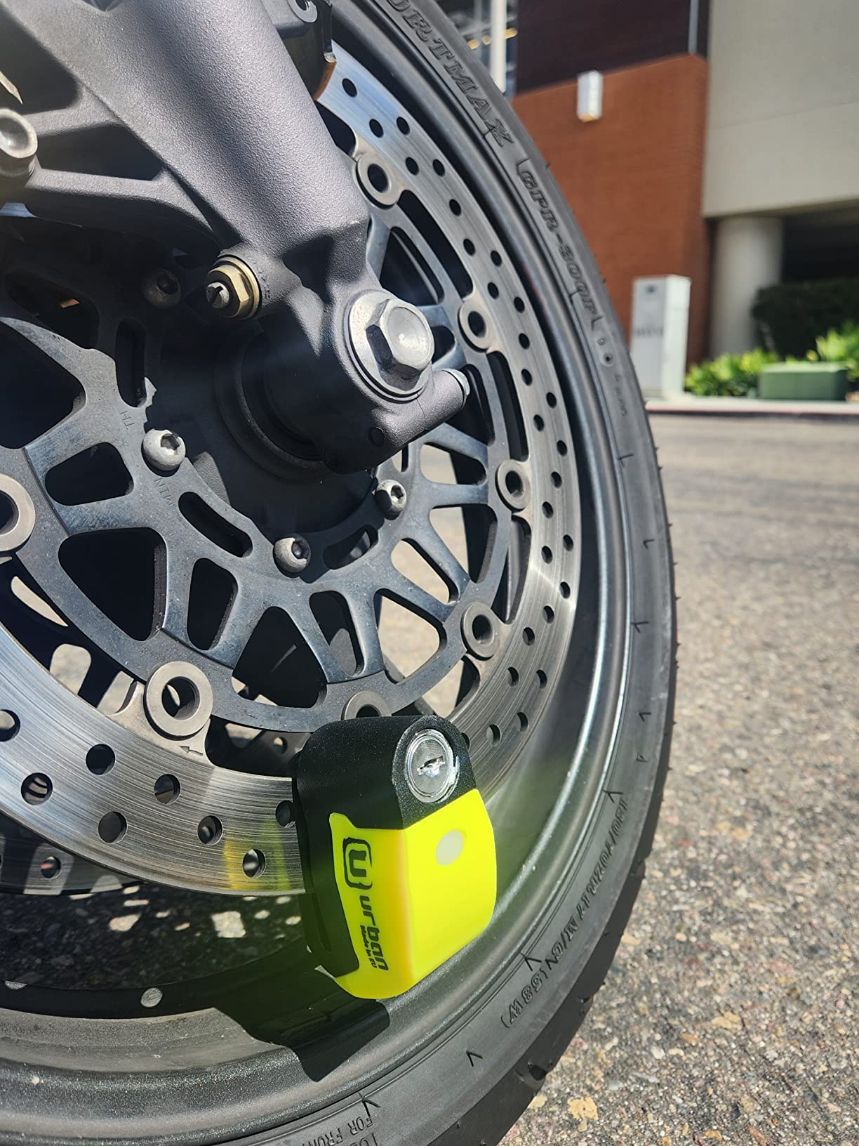 URBAN UR6 Hi-Tech Motorcycle Disc Lock with Smart Alarm | Best Value | 120dB, LED, Warning, A+ Sensitivity, Truly Waterproof, Long-Life CR2 Battery, Carried Locked, Bike Anti Theft Wheel Brake Locks customer photo 1