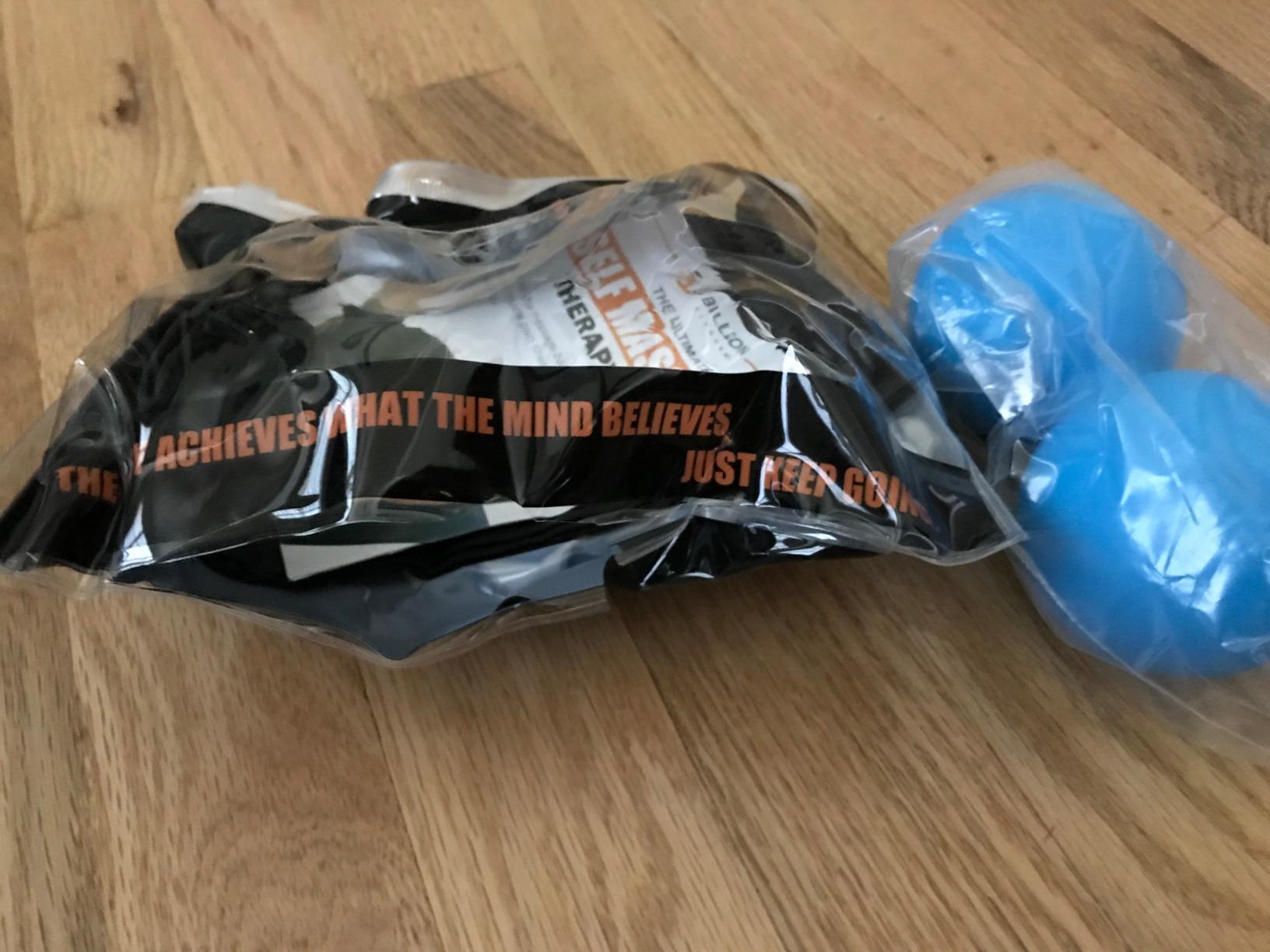 5BILLION FITNESS Peanut Massage Ball - Double Lacrosse Massage Ball & Mobility Ball for Physical Therapy - Deep Tissue Massage Tool for Myofascial Release, Muscle Relaxer, Acupoint Massage customer photo 2