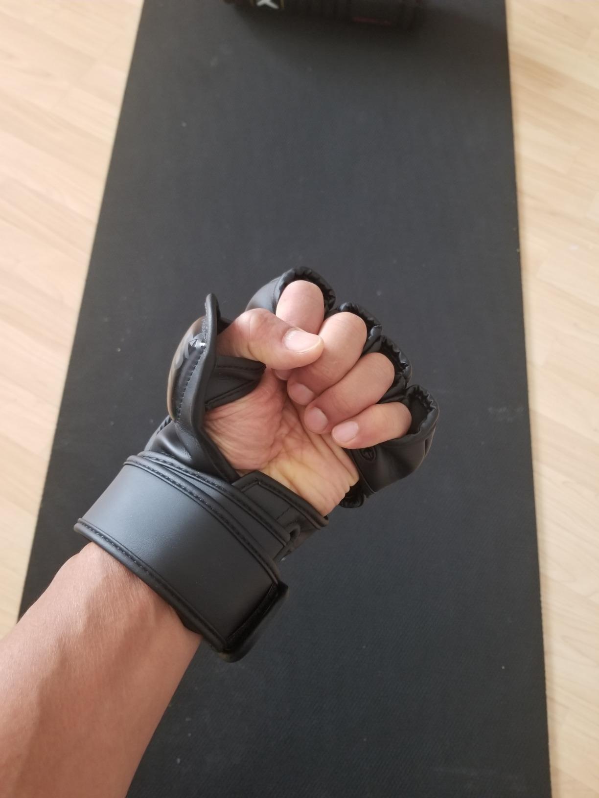 Venum Undisputed 2.0 MMA Gloves customer photo 2