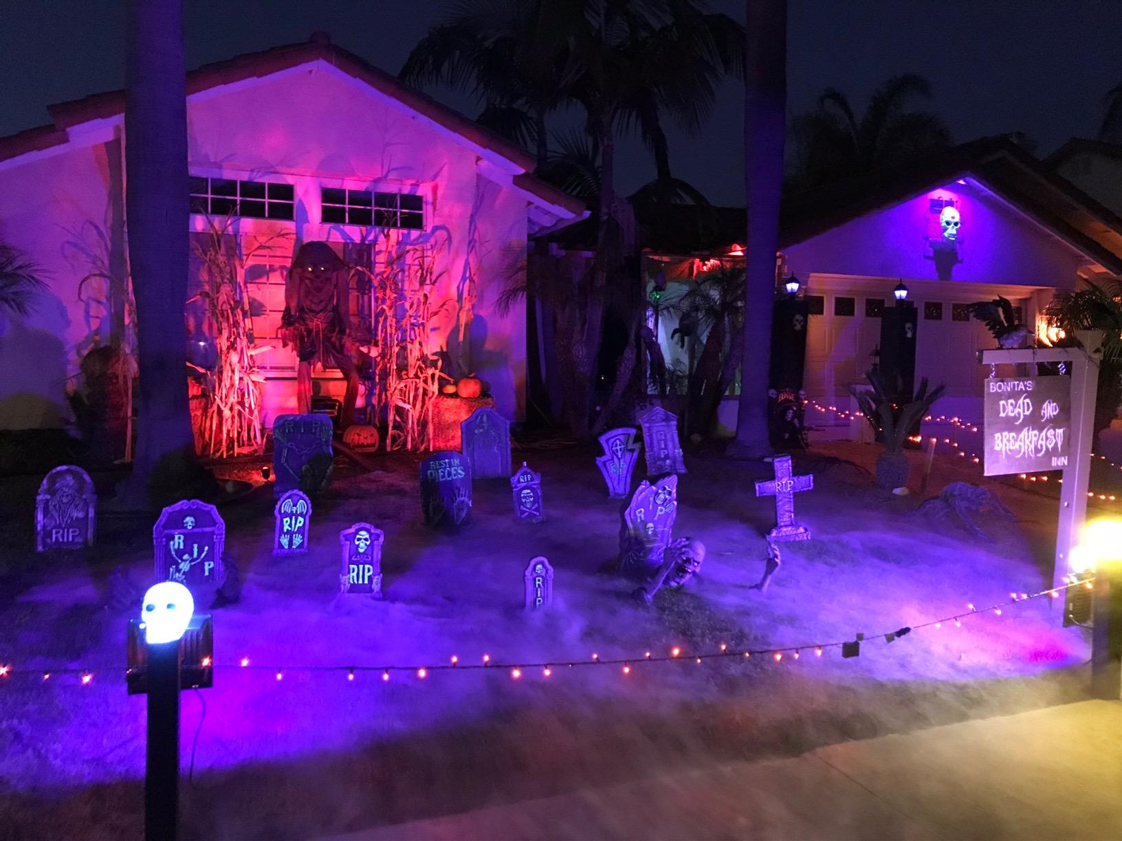CHAUVET DJ Hurricane 1600 Compact High-Output Fog Machine w/Timer Remote & Automatic Shut-Off, BLACK customer photo 2