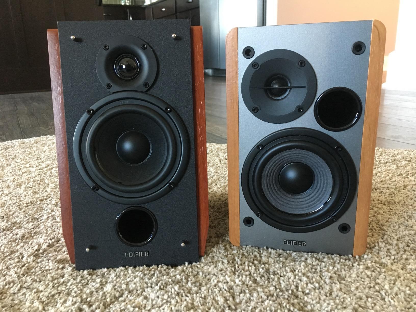 Edifier R1280T Powered Bookshelf Speakers - 2.0 Active Near Field Studio Monitor Speaker - Wooden Enclosure - 42 Watts RMS Power customer photo 2