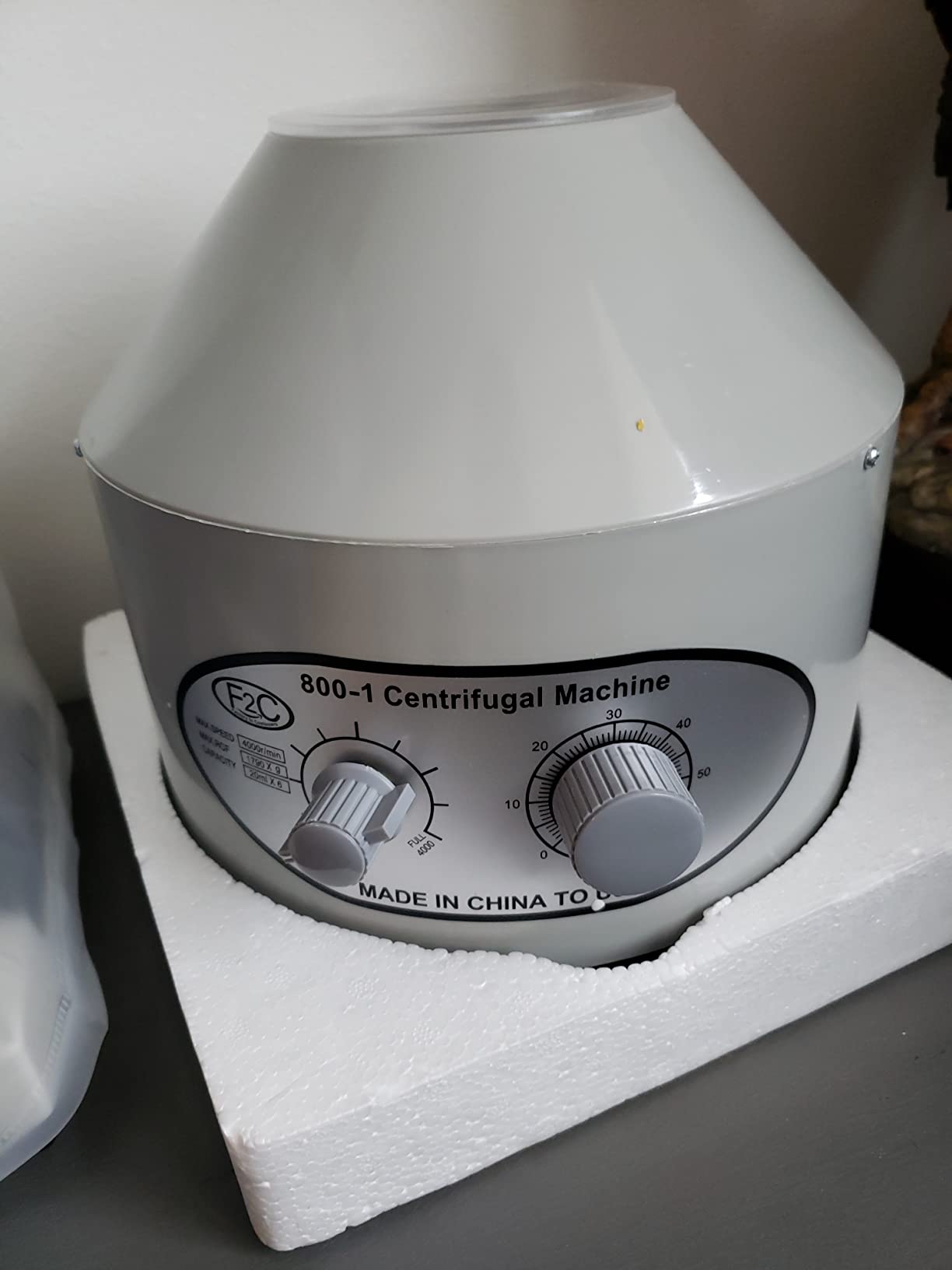 SUPER DEAL Electric Lab Centrifuge Machine, 4000 RPM, 20 ml x 6 Capacity, Precise Timer and Speed Control, 110V customer photo 1