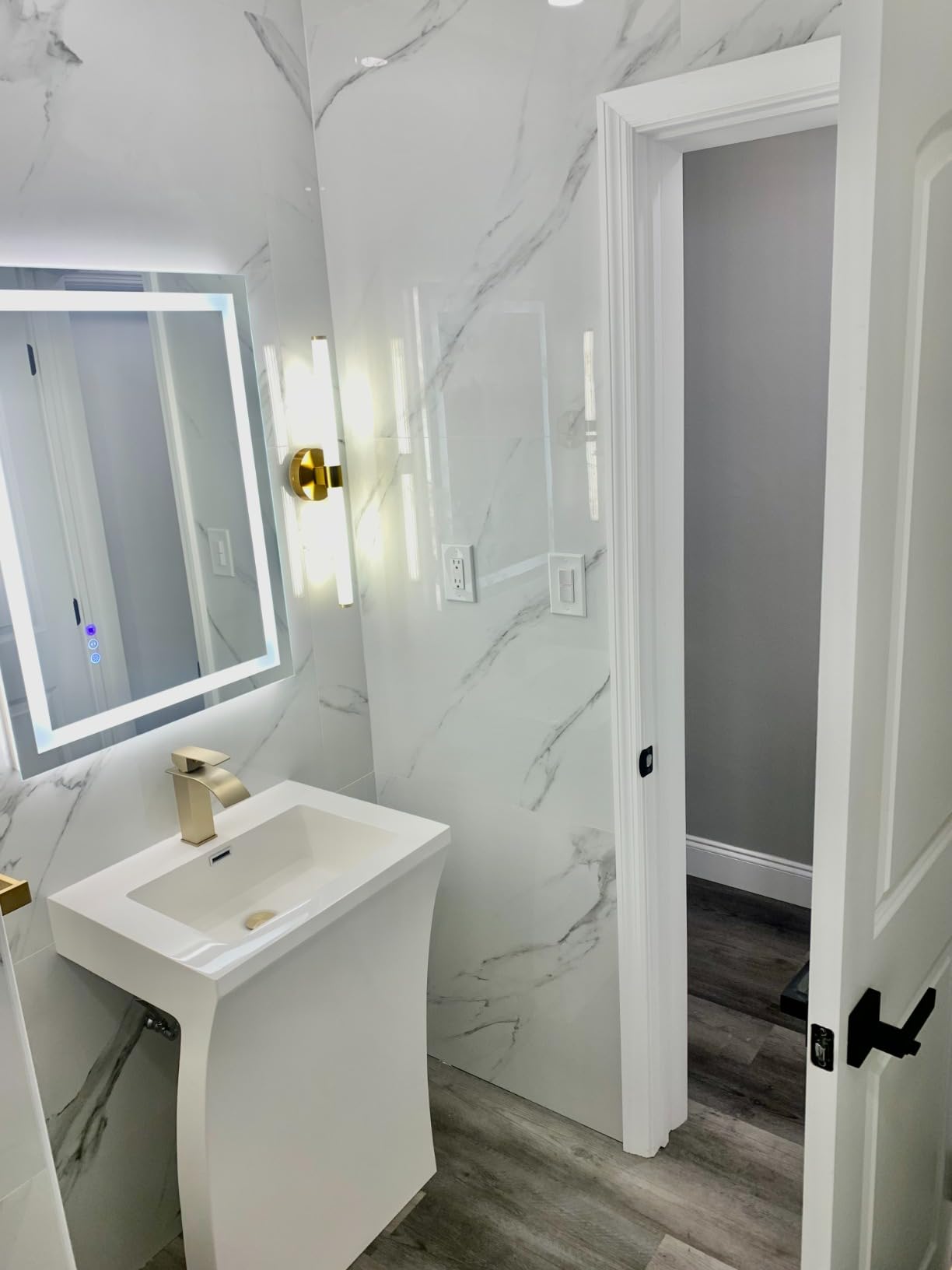 7-Shape Cedar Falls Modern Vanity Pedestal Sink, White, By Fine Fixtures customer photo 1