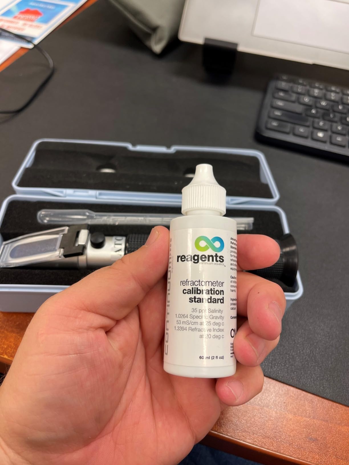 Agriculture Solutions Salinity Refractometer for Seawater and Marine Fishkeeping Aquarium 0-100 PPT with Automatic Temperature Compensation customer photo 2