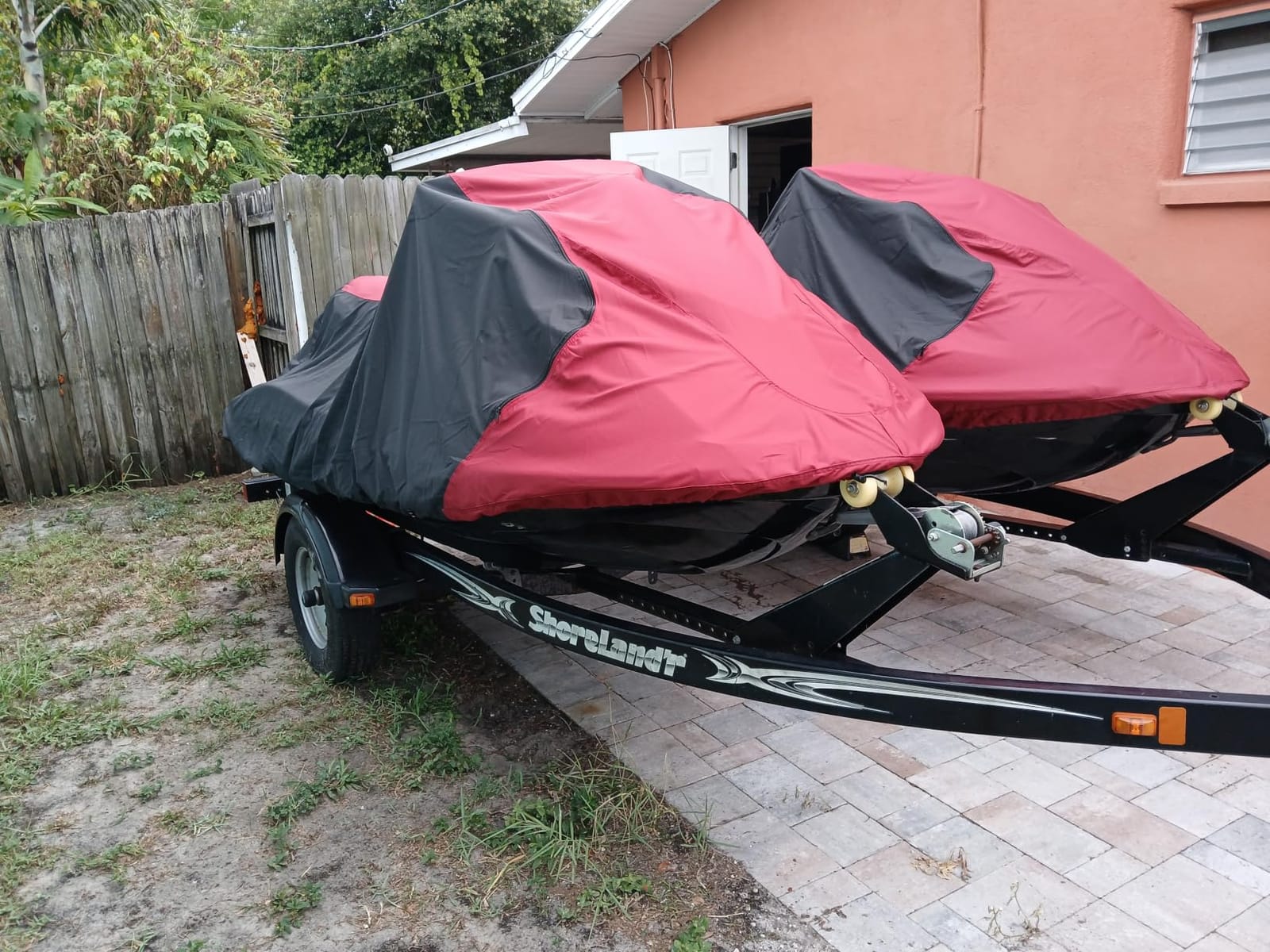 Trailerable Jet Ski Cover, Waterproof Marine Grade 600D Heavy Duty Polyester PWC Cover Gray/Black Color Fits from 136