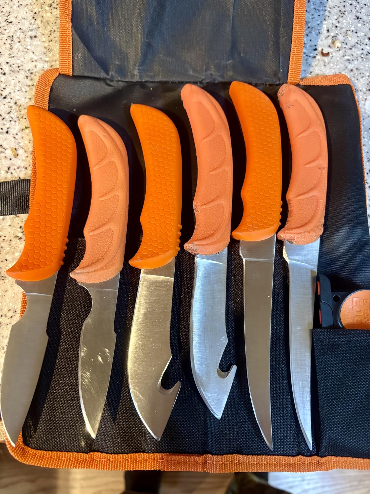 OUTDOOR EDGE WildLite - 6-Piece Field to Freezer Hunting & Game Processing Knife Set with Gut Hook Blade, Caping Knife - Hunting Knives for Gutting Deer with Case - Deer & Elk Accessories customer photo 1