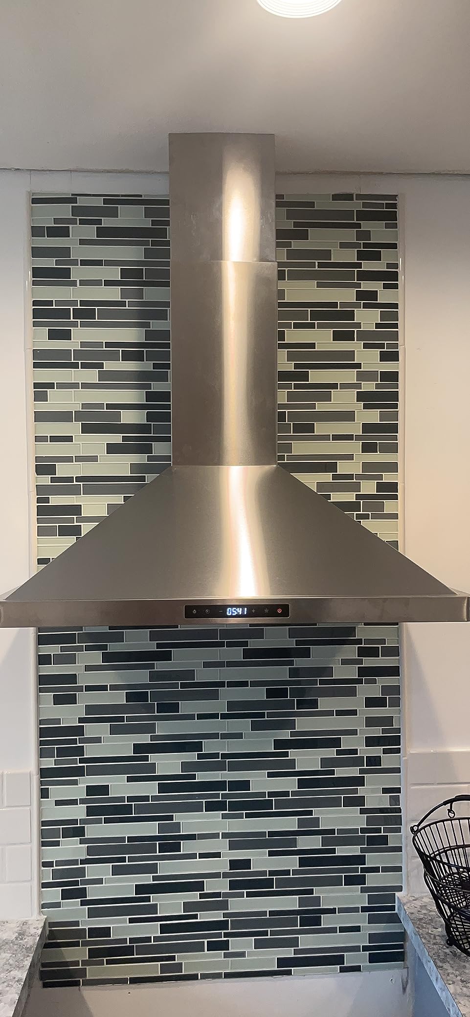 30 in. Vista Collection 380 CFM Ducted Wall Mount Range Hood LED, Stainless Steel | Cosmo COS-63175S Soft Touch Controls, 3 Fan Speeds, Permanent Dishwasher-Safe Baffle Filters, Backdraft Damper customer photo 1