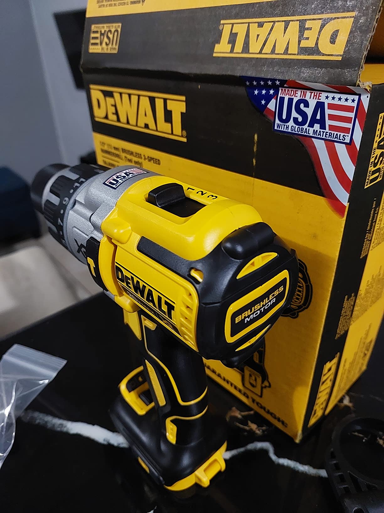 20V MAX XR Cordless Hammer Drill Driver Brushless, Heavy Duty 1/2