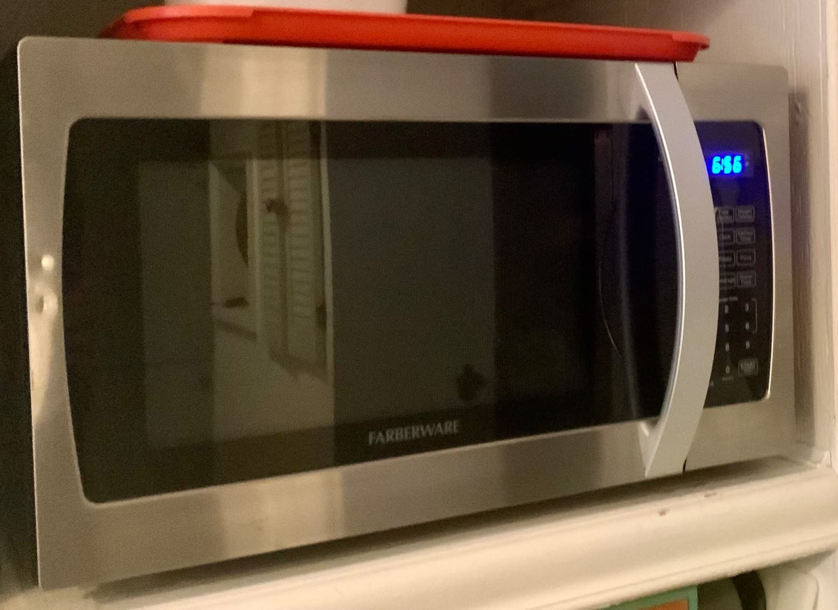 Farberware 1.1 Cu. Ft. Countertop Microwave Oven - 1000 Watts Power, Auto Cook Settings, Defrost, Easy Clean and Child Safety Lock - Stainless customer photo 2