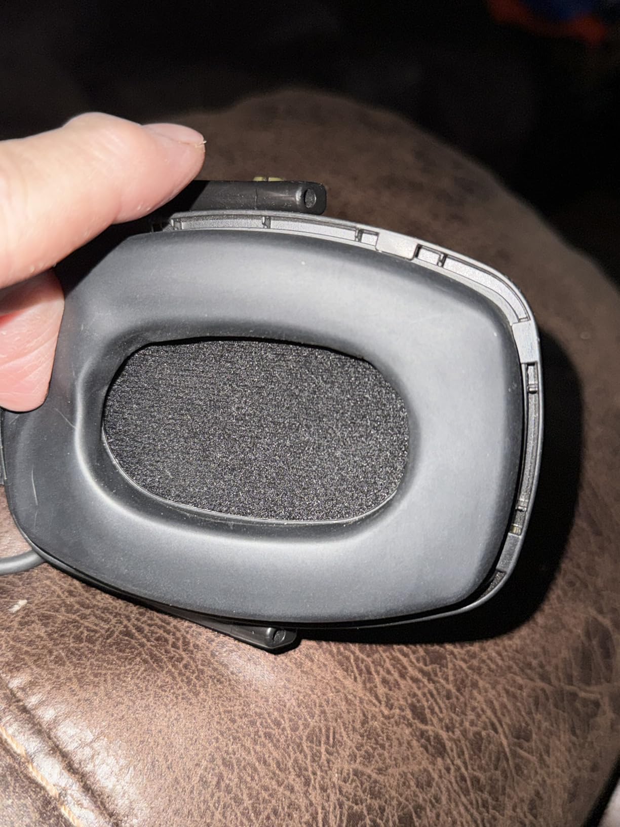 Howard Leight Impact Sport Electronic Earmuff, Med/Large, Black (R-02524) customer photo 2