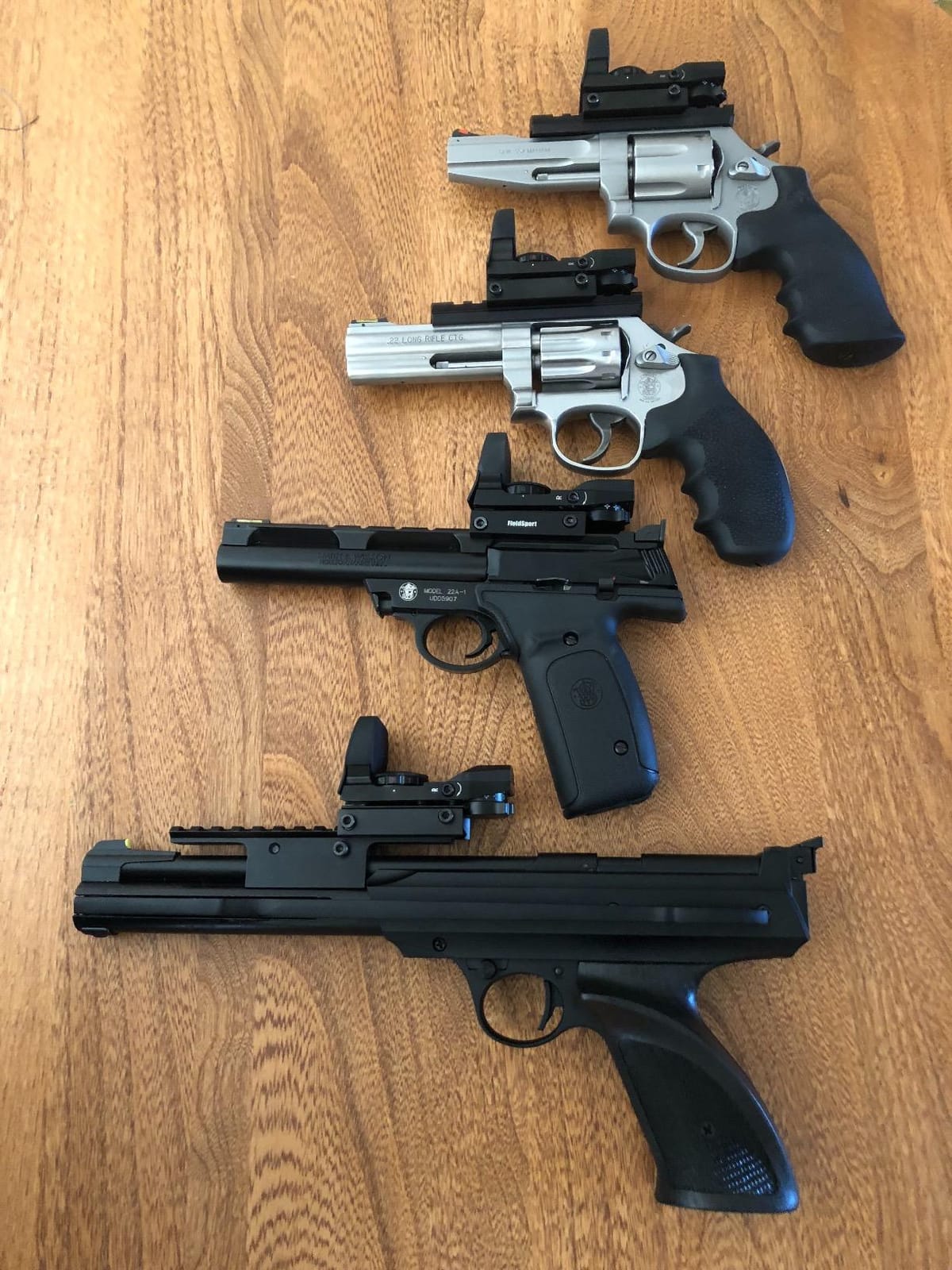 Feyachi Reflex Sight - Adjustable Reticle (4 Styles) Both Red and Green in one Sight! customer photo 1