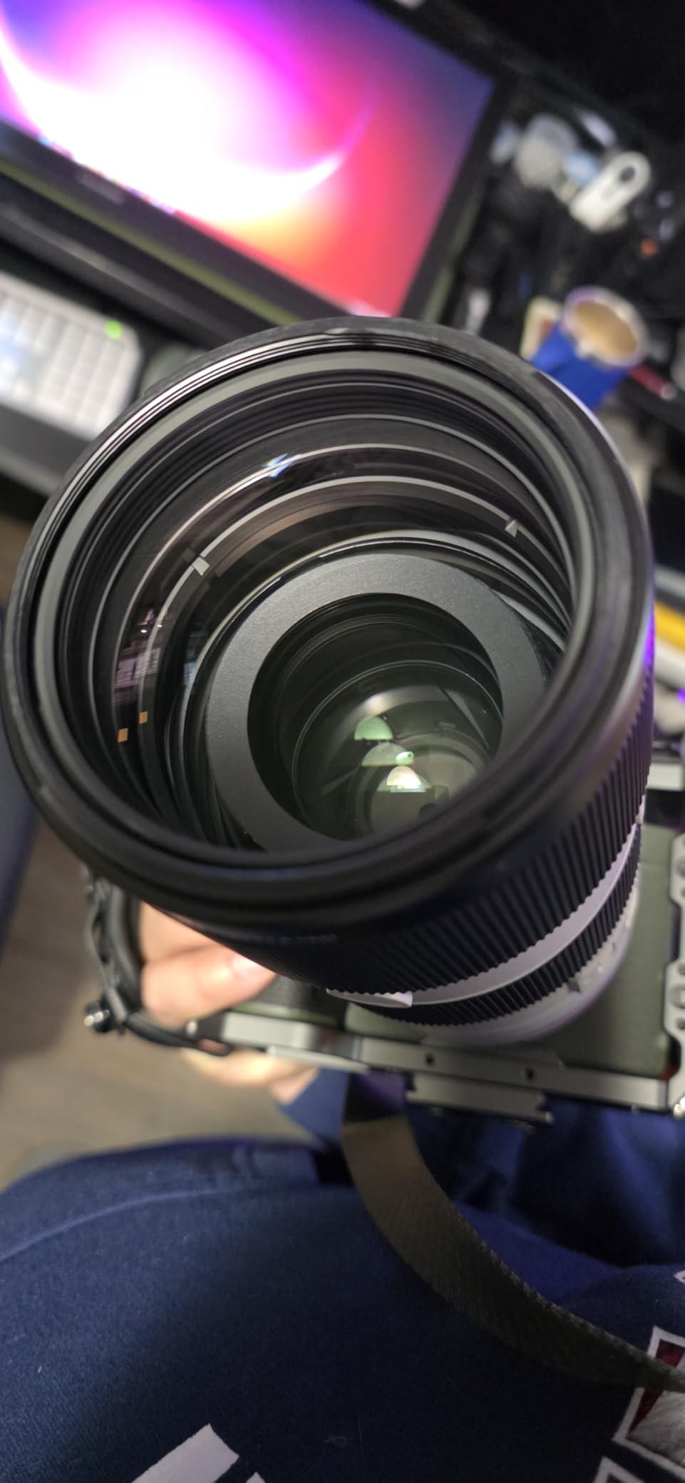 Sony FE 70-200mm f/2.8 GM OSS Lens for E | Telephoto zoom photography with f/2.8 aperture, image stabilization and 77mm filter size customer photo 2