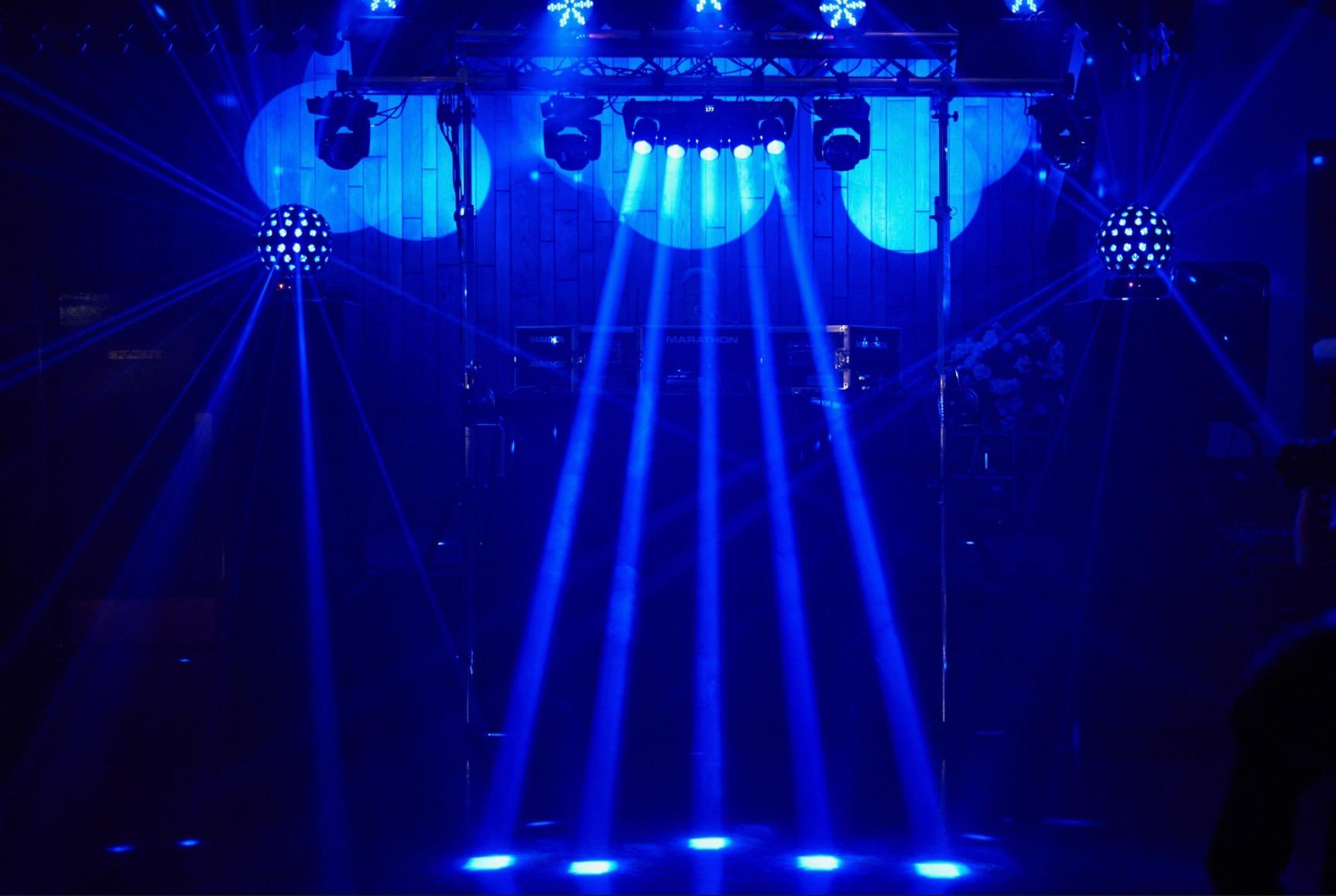 CHAUVET DJ - Hurricane Haze 4D Low Profile Hazer | Adjustable Scoop Direction Control | Wired Timer Remote & Built In Dmx Operation | High Output Low Noise Fan | Small Footprint Placement | Adjustable Scoop, Wired Timer Remote and Built-in Dmx, High-Output Low-Noise Fan, 0.9 Gal Tank, 4, 300 CFM customer photo 1