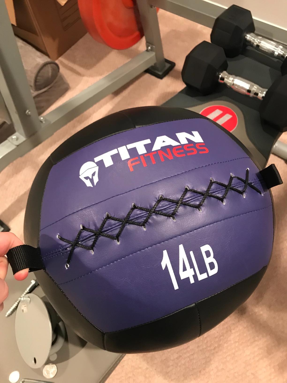 Titan Fitness Soft Leather Medicine Wall Ball Durable, Endurance, Cardio, Core Strength customer photo 1