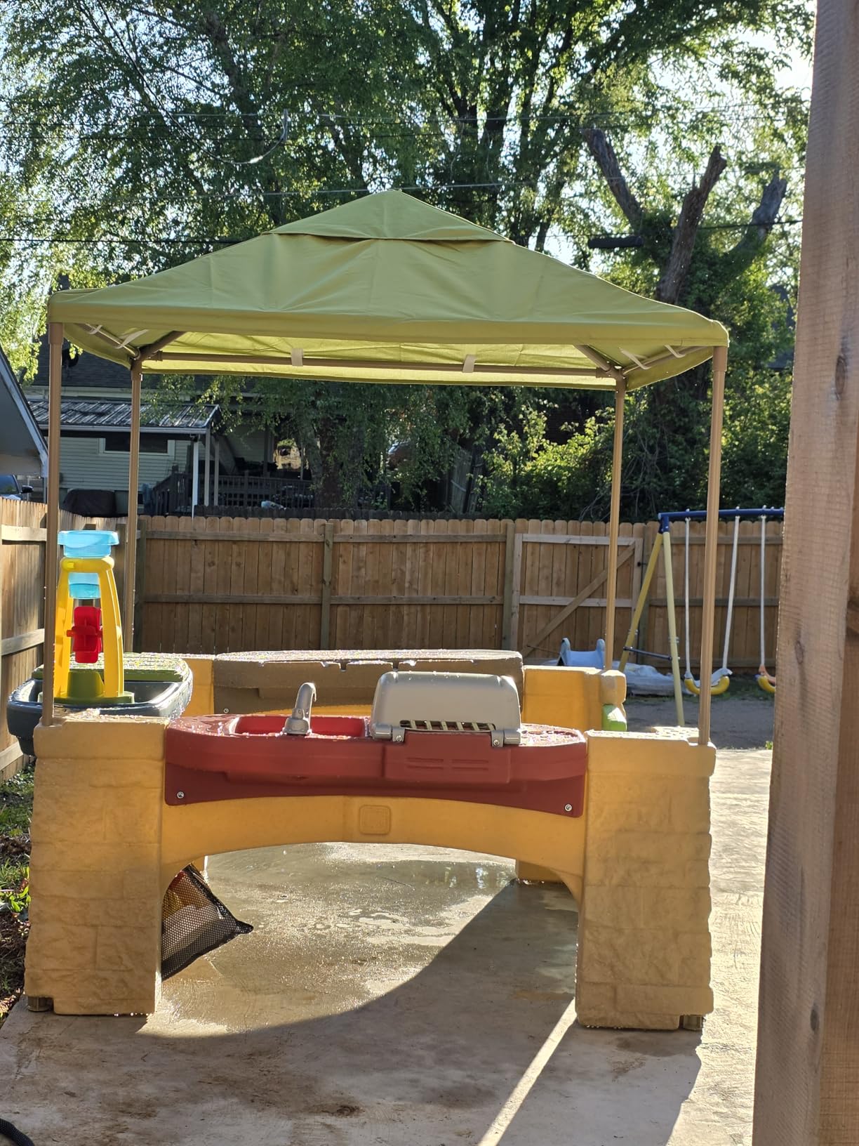 Step2 All Around Playtime Patio with Canopy Playset - Shaded Outdoor Playhouse for Kids with Realistic, Interactive Features, Room for Multiple Toddlers to Play - Dimensions: 60