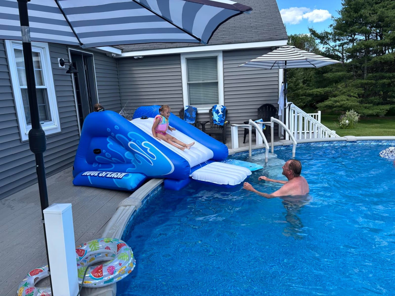 INTEX Kool Splash Inflatable Water Slide for Swimming Pool Fun | 58849EP - Blow Up Play Center with Sprinkler for Kids Ages 6 and Up customer photo 1
