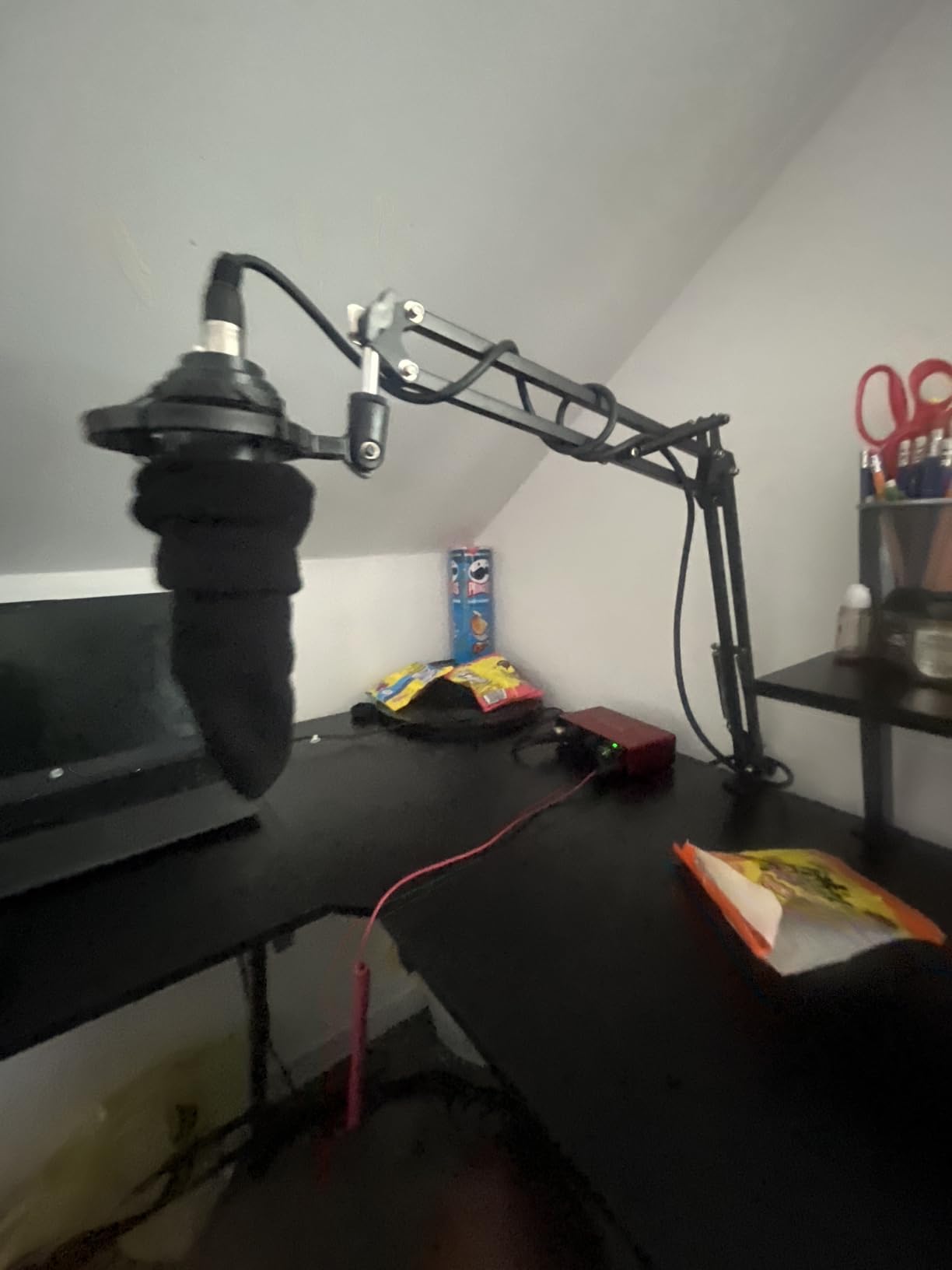 InnoGear Boom Arm Microphone Mic Stand for Blue Yeti Fifine HyperX, Black | Desk Mount, Desktop Stands, Adjustable Reach, Rotate Fully, Folds Away Compactly, for Gaming, Streaming or Recording customer photo 1