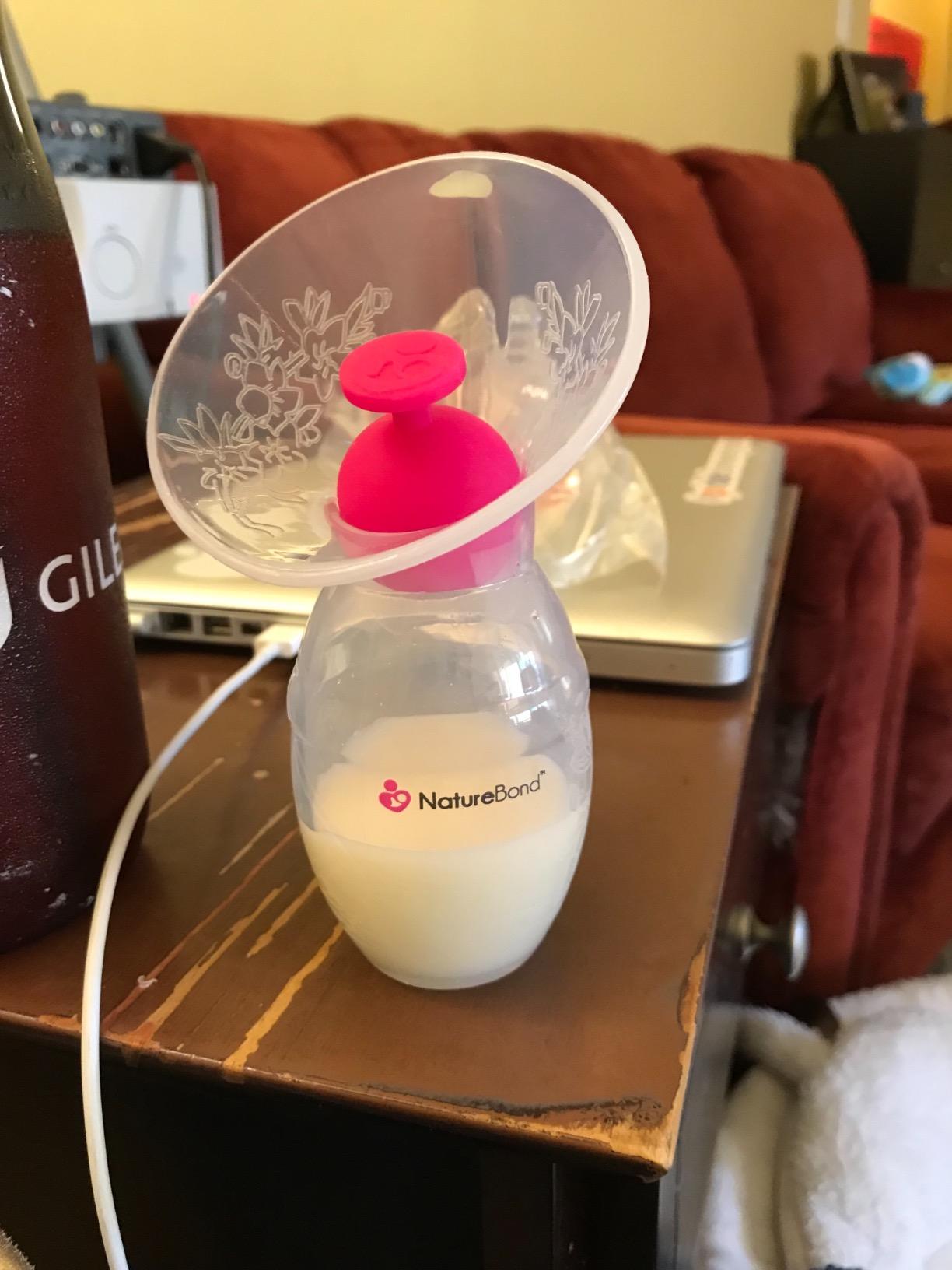NatureBond Silicone Breast Pump with Lid, Stopper, Strap, Pouch - Premium All-in-1 Set, 3.4oz/100ml customer photo 2
