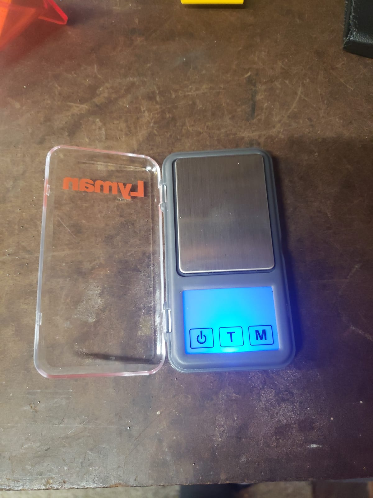 Lyman Pocket Touch 1500 Scale Kit with Powder Pal Funnel Pan & Handy Powder Scoop customer photo 2