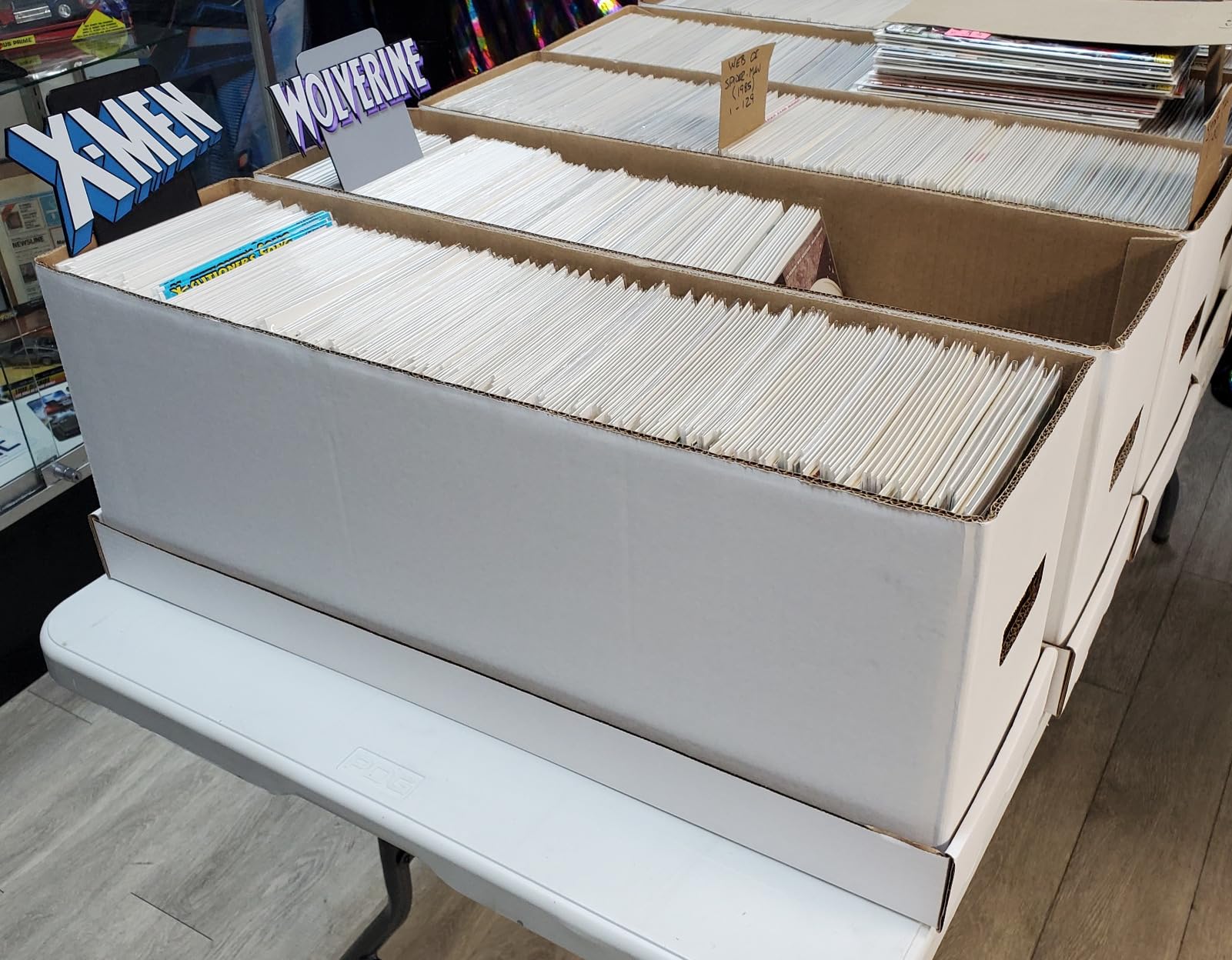 Max Protection Comic Book Storage Box - 5 Count Long ComicBook Boxes with White Corrugated Cardboard - Stackable Bin, Thick Case, Book Containers with Lid - Ideal for Comics, Magazines, Collectibles customer photo 1