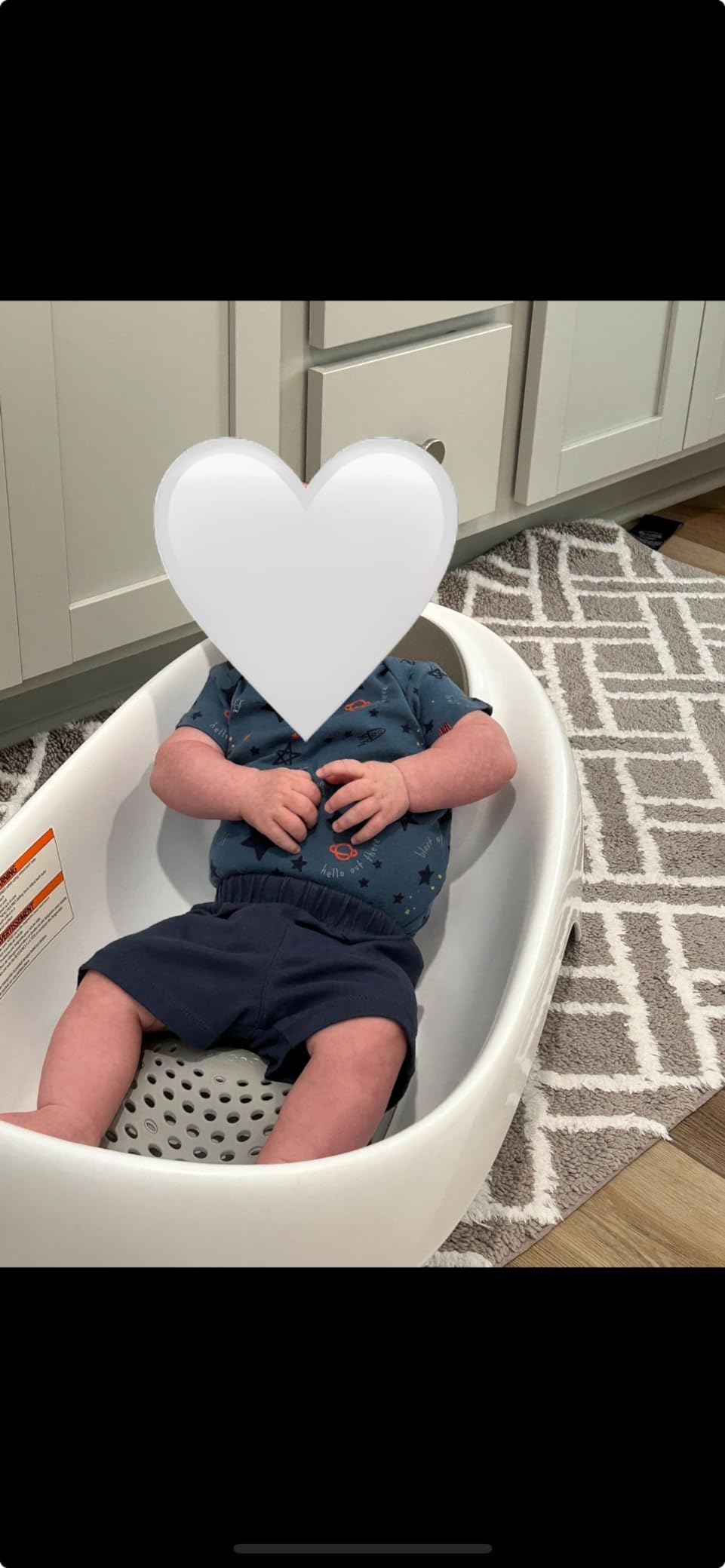 Boon Soak 3 Stage Baby Bathtub - Baby Bath Tub with Three Support Positions for Newborn to Toddlers - Color Changing Drain Plug for Ideal Bath Temperature - Gray - Ages 0 to 18 Months and Up customer photo 1