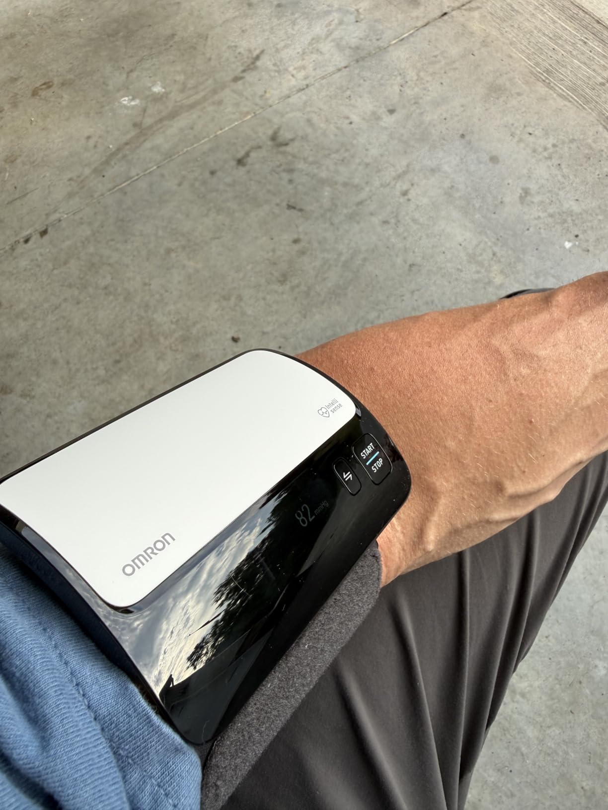OMRON Evolv Wireless Blood Pressure Monitor & Upper Arm Blood Pressure Cuff customer photo 1