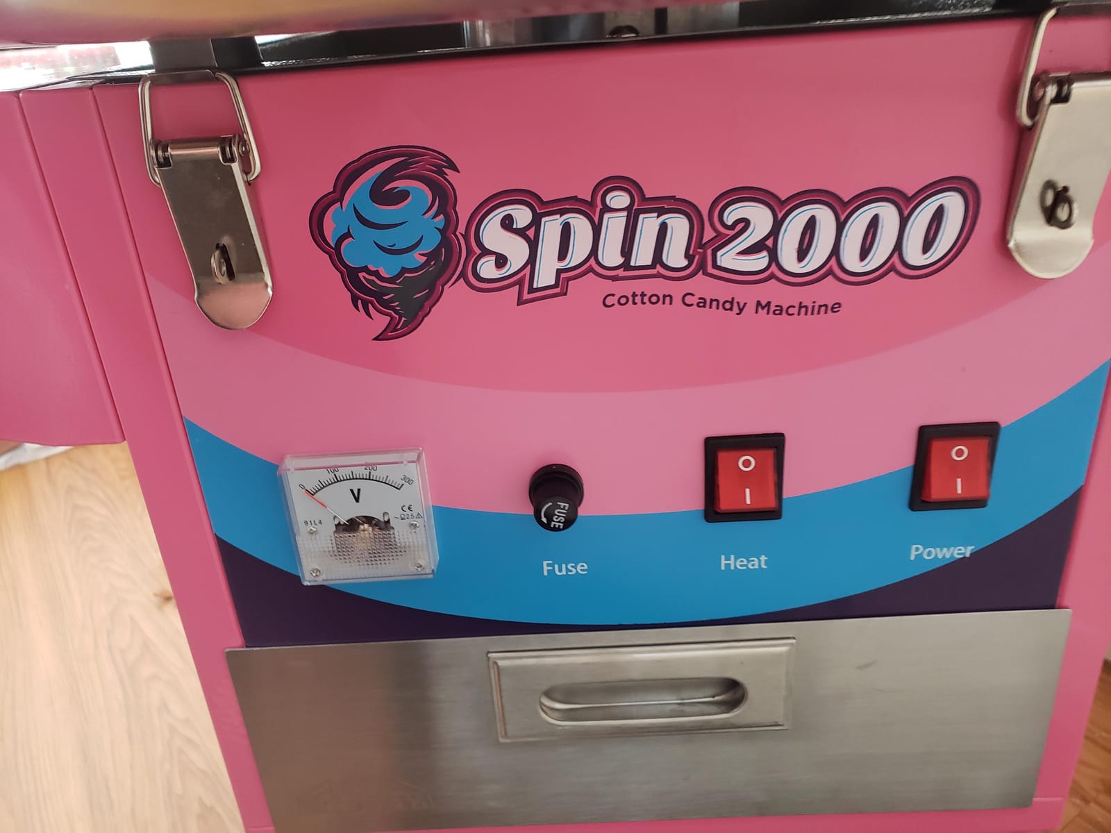 Olde Midway Cotton Candy Machine Cart, SPIN-2000 Electric Candy Floss Maker, Commercial-Grade customer photo 1