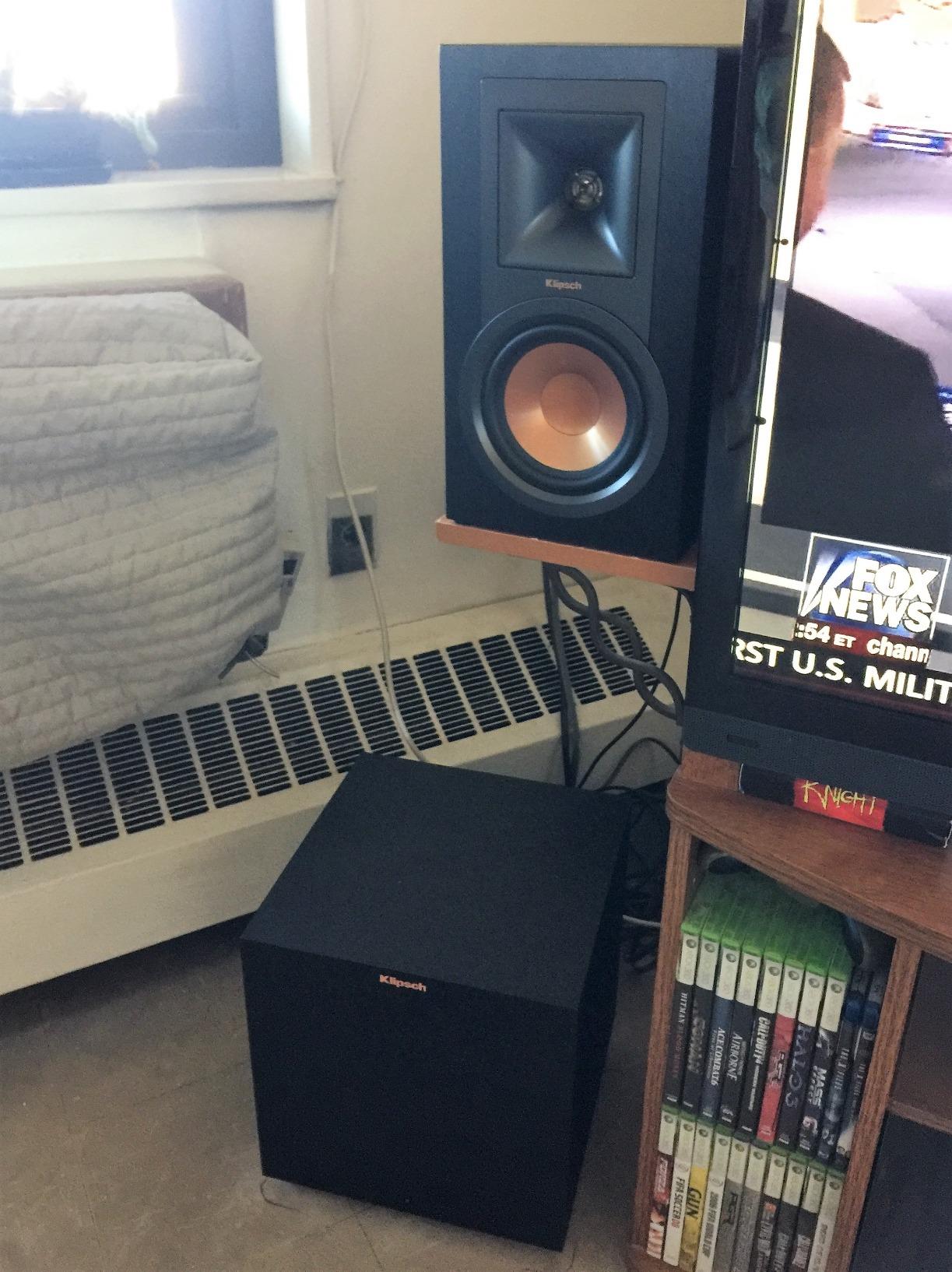 Klipsch Reference R-8SW Surround Subwoofer, 150 Watts Peak Power (Brushed Black Vinyl, 8-Inch) customer photo 1
