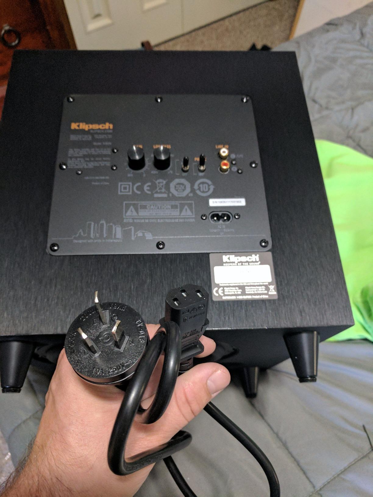 Klipsch Reference R-8SW Surround Subwoofer, 150 Watts Peak Power (Brushed Black Vinyl, 8-Inch) customer photo 2