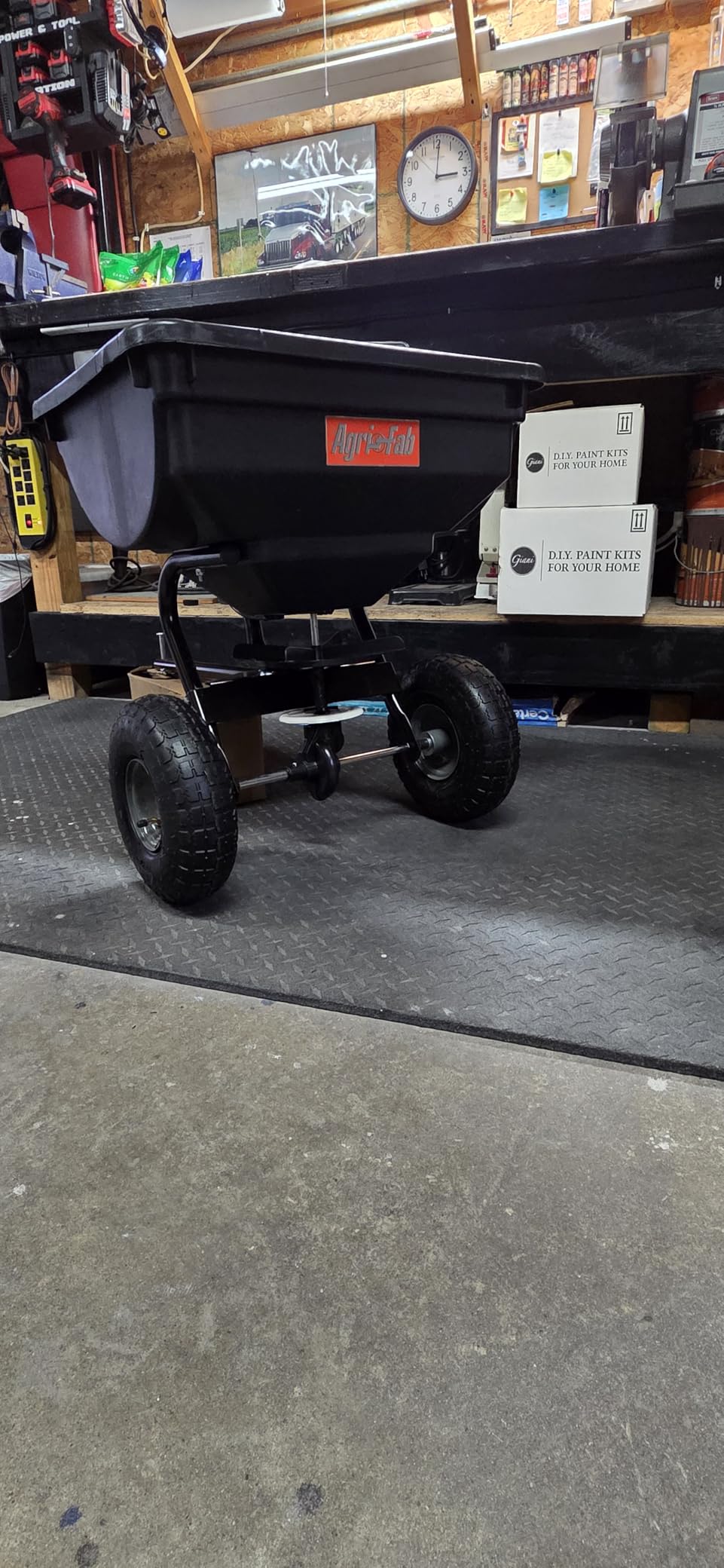 Agri-Fab Tow-Behind Broadcast Spreader - 85-Lb. Capacity, Model Number 45-0530 customer photo 1