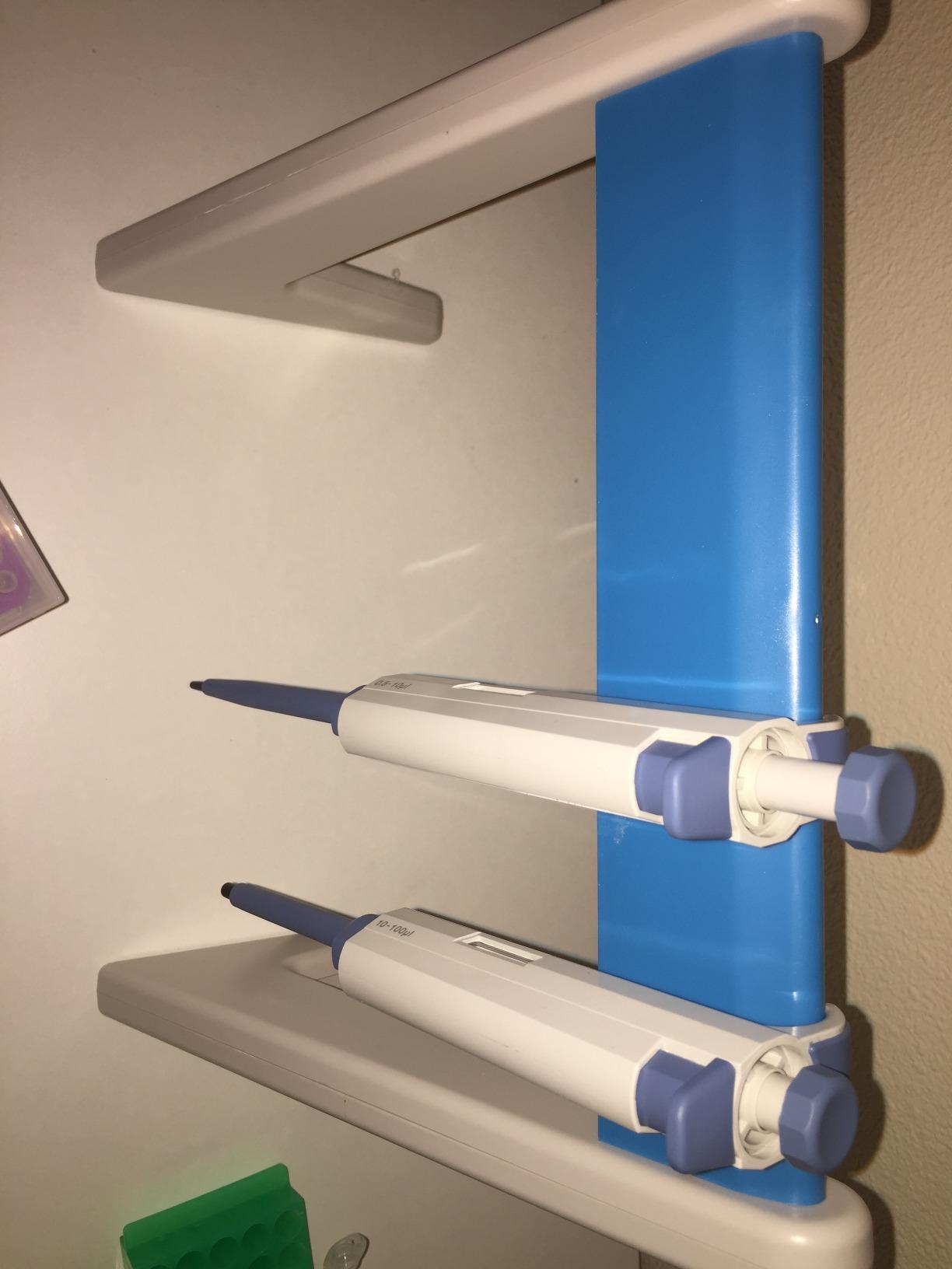 Complete 4 Micropipettes Kit: 4 Pipettors (0.5-10μl 10-100μl 100-1000μl 1000-5000μl); Pipette Stand; 3 Racks of 96 Sterile Pipette Tips customer photo 1