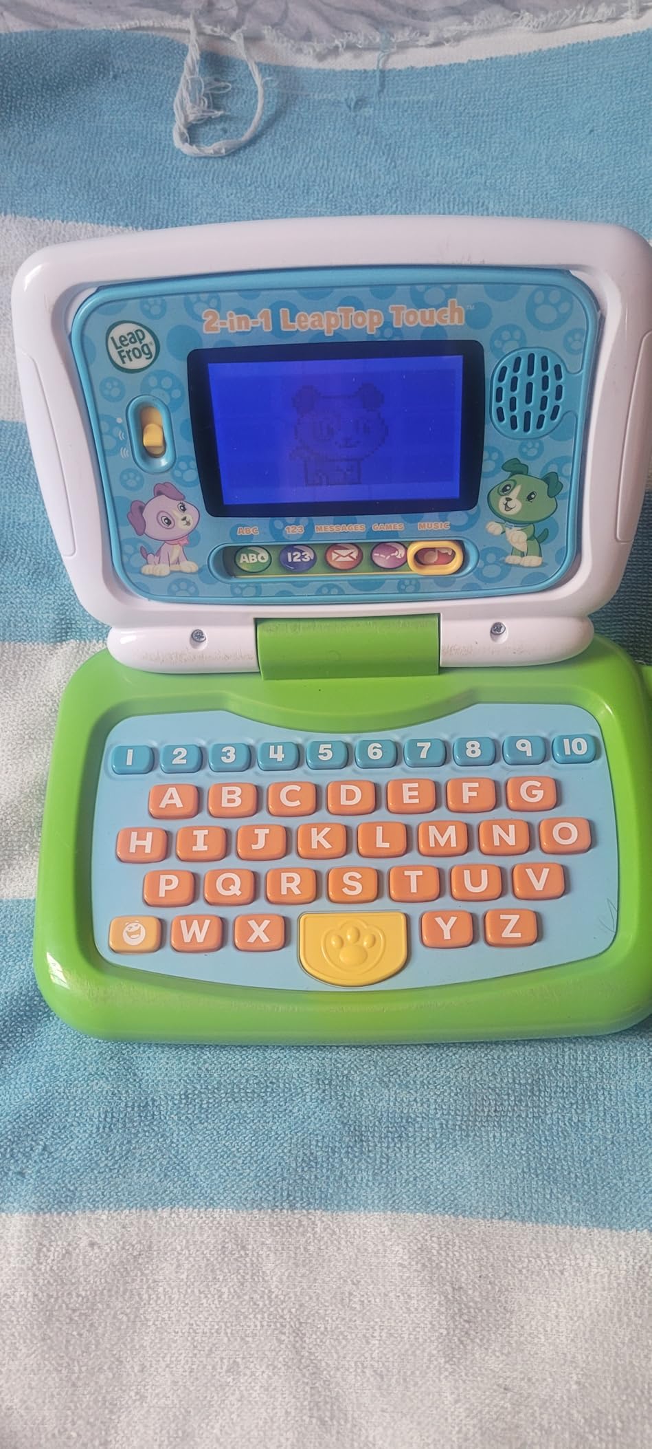 LeapFrog 2-in-1 LeapTop Touch customer photo 1