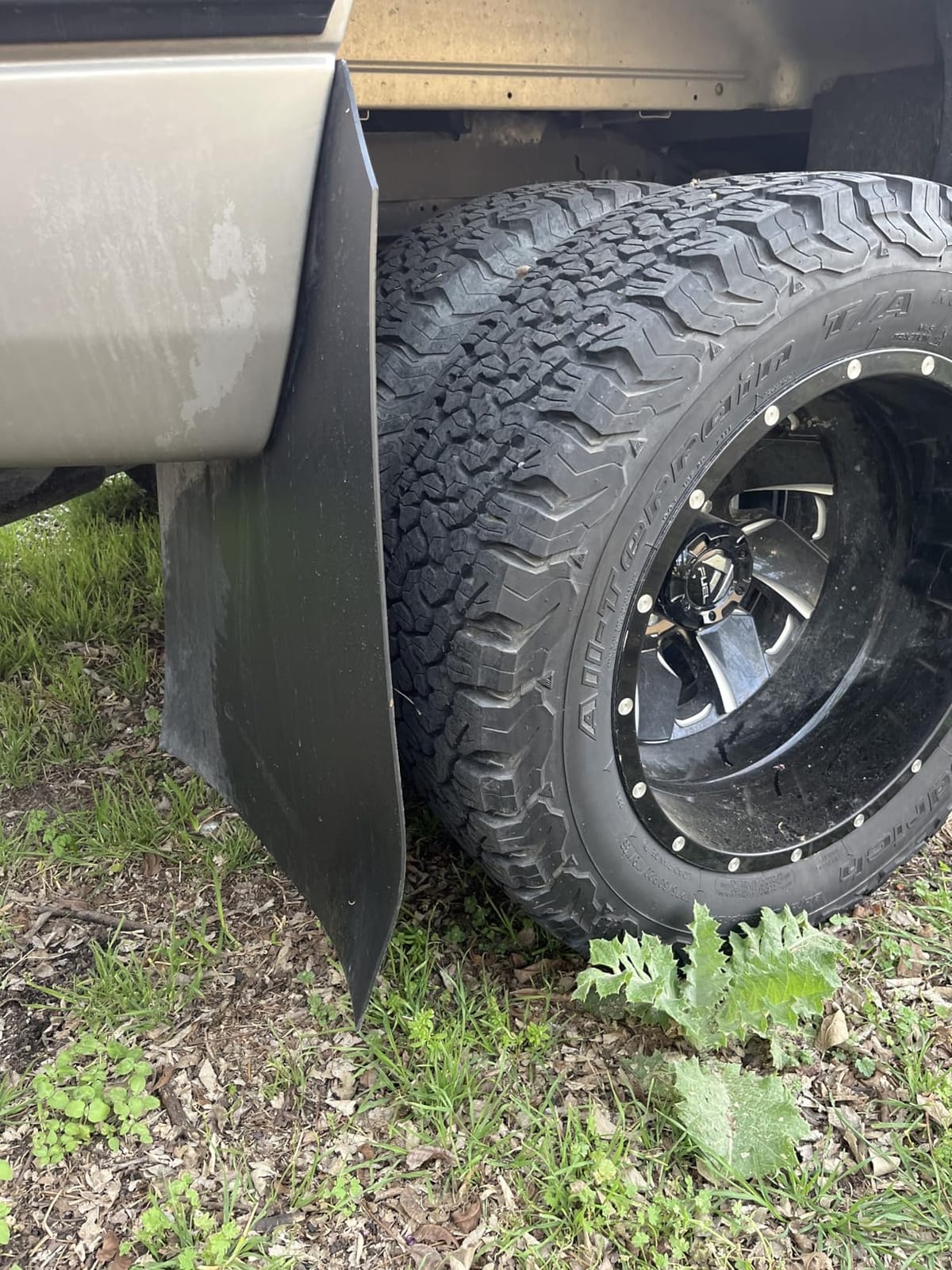 Buyers Products RC30PPB Black Polymer Mud Flaps, 24x30 Inch, Super Durable, Cold Weather Resistant, Impact Resistant Splash Guards for Trucks, Semi Trucks & Trailers, Mud Flaps are NOT Rubber, 2 Pack customer photo 2