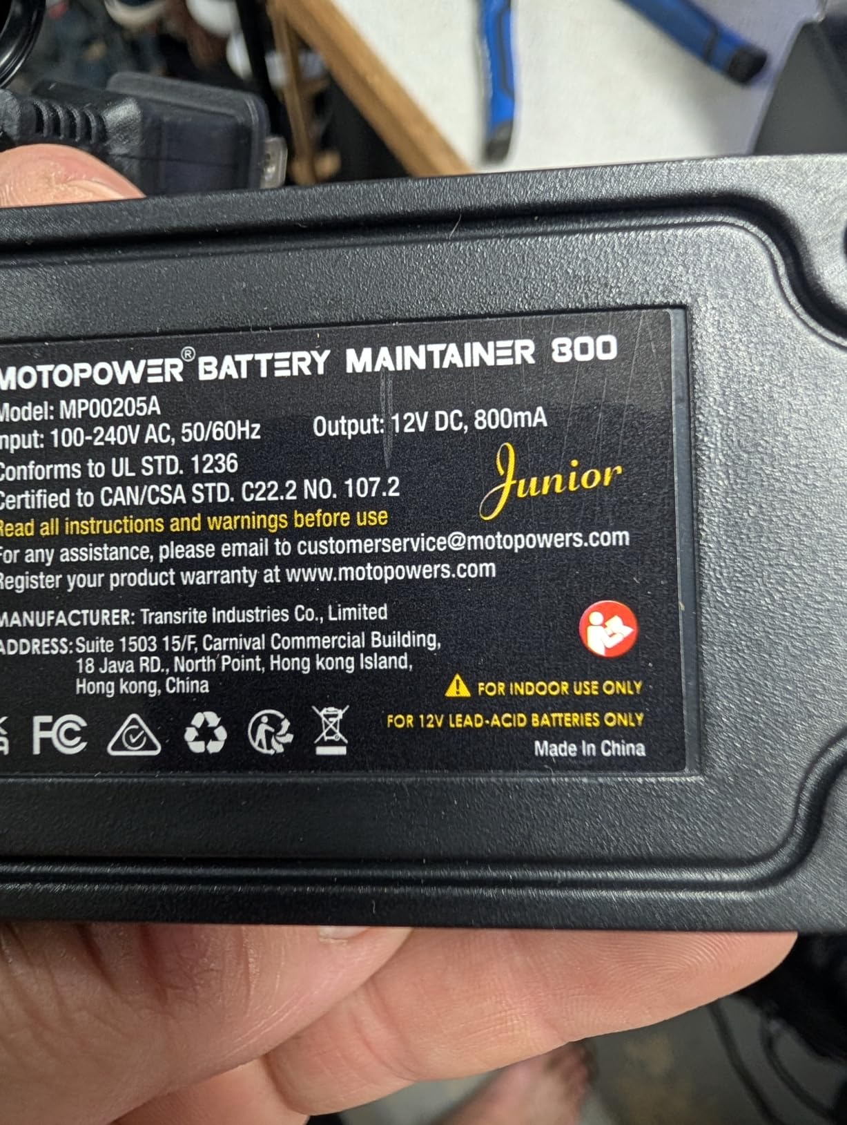 MOTOPOWER MP00205A 12V 800mA Automatic Battery Charger, Maintainer, Trickle and Desulfator customer photo 1