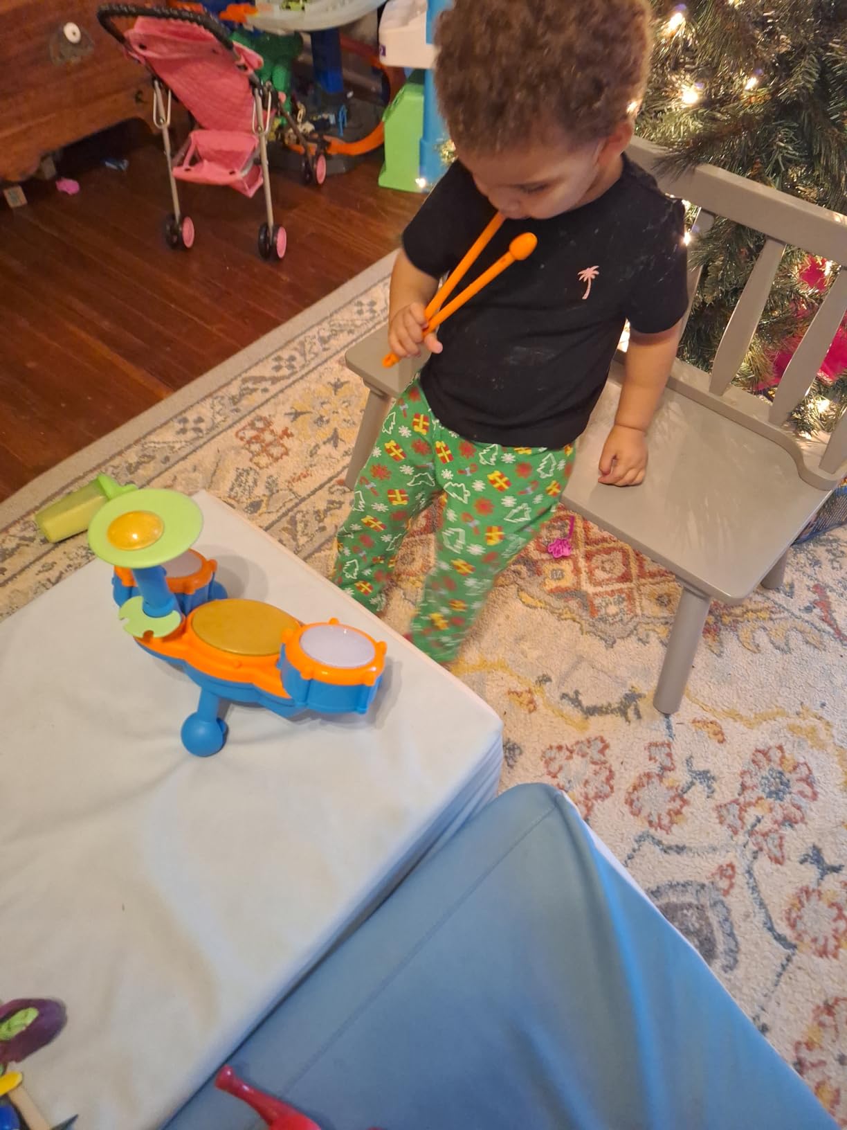 VTech KidiBeats Drum Set (Frustration Free Packaging), Orange customer photo 1