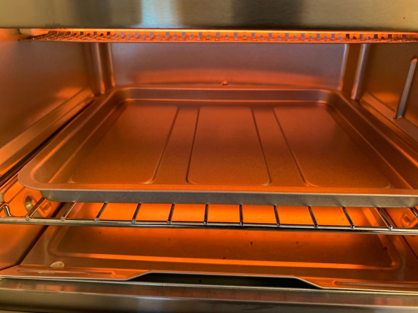 BLACK+DECKER 4-Slice Toaster Oven with Natural Convection, Stainless Steel, TO1760SS (TO1760SST-1) customer photo 2