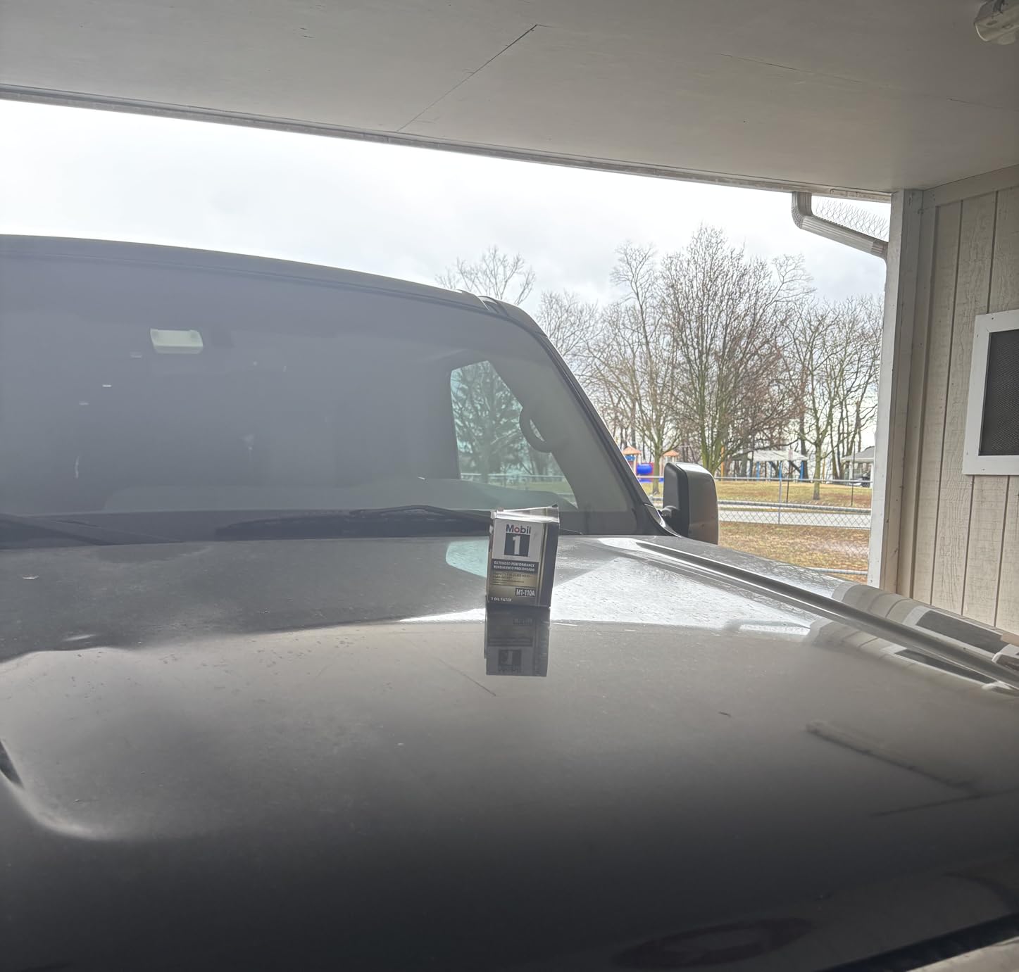 Mobil 1 Extended Performance Oil Filter, M1-110A | Synthetic Blend, High Efficiency 20,000 Mile Protection | 1 Pack customer photo 2