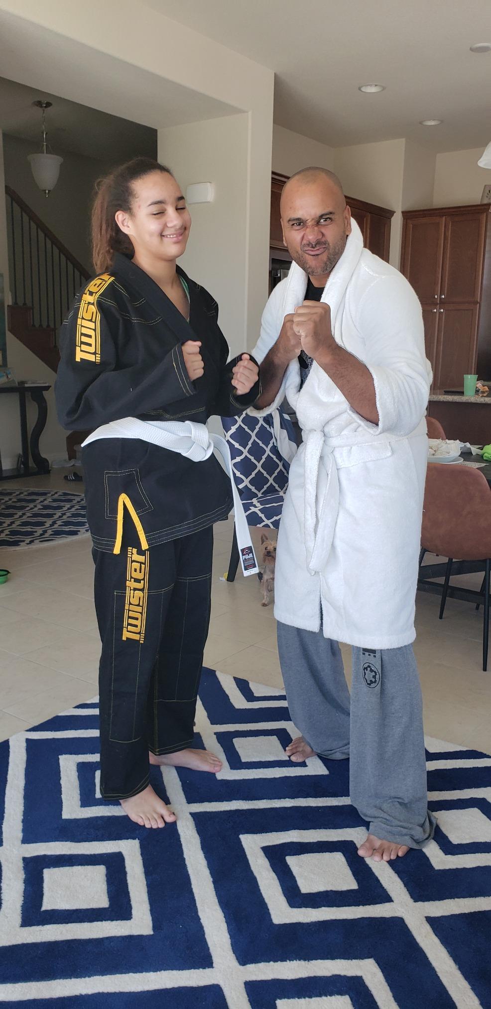 Black Mamba BJJ Gi - Preshrunk Cotton Pearl Weave Brazilian Jiu Jitsu Uniform, Unisex Adult, Free BJJ Belt customer photo 2